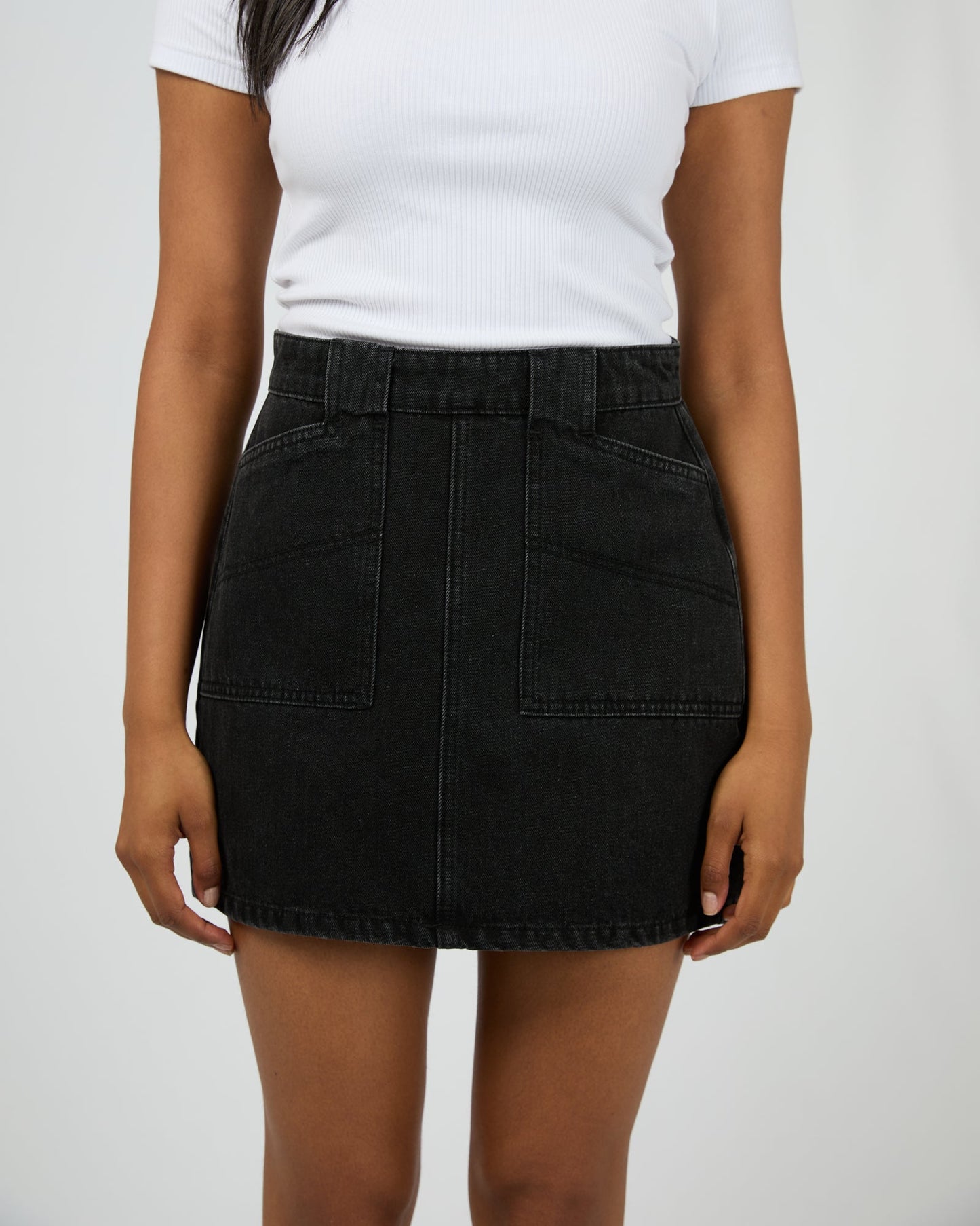 Becca Skirt Washed Black
