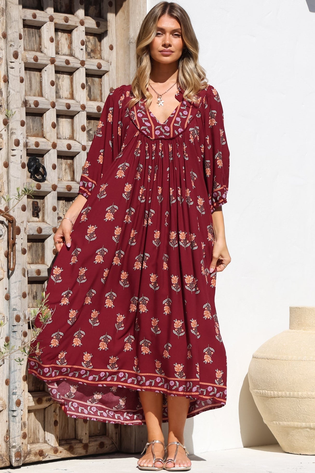 Jaase - Boheme Midi Dress: Piping Defined Bust 3/4 Sleeve Smock Dress In Grenache Print