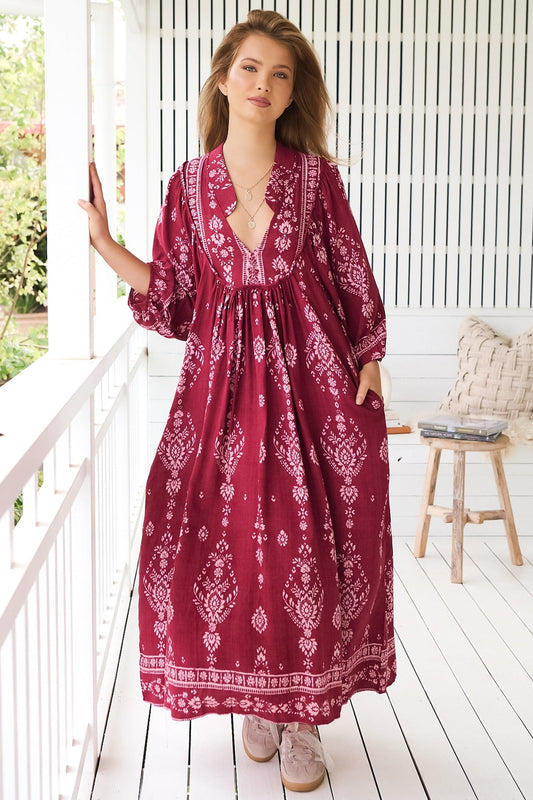 Jaase - Boheme Midi Dress: Piping Defined Bust 3/4 Sleeve Smock Dress In Rhubarb Kiva Print
