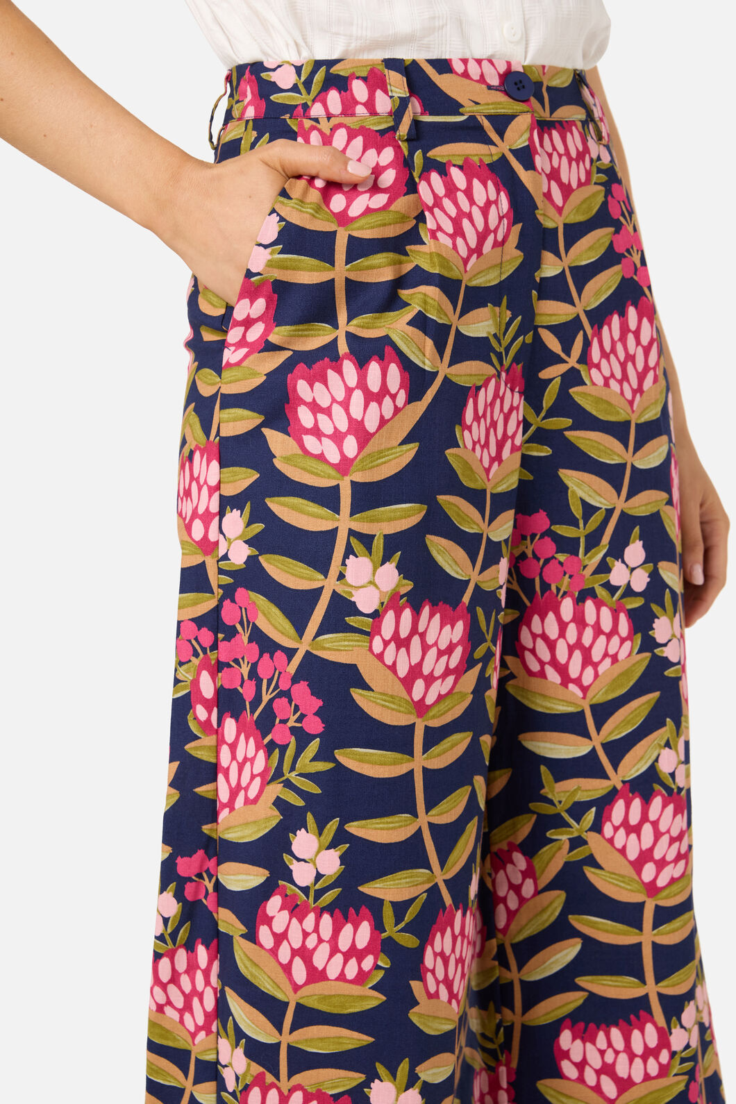 Protea Flower Relaxed Pant