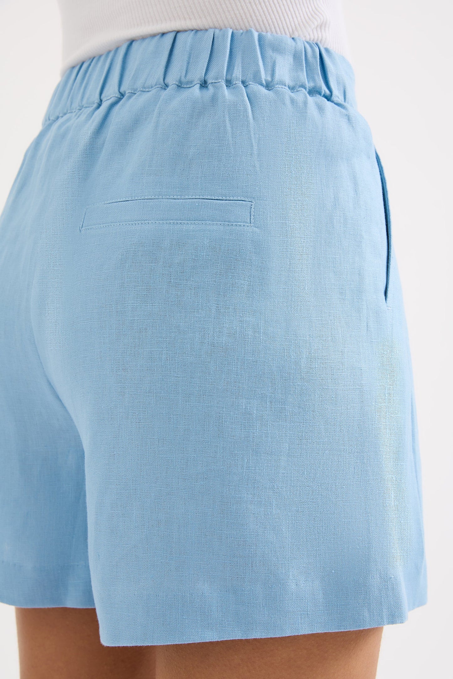 Thilda Tailored Short