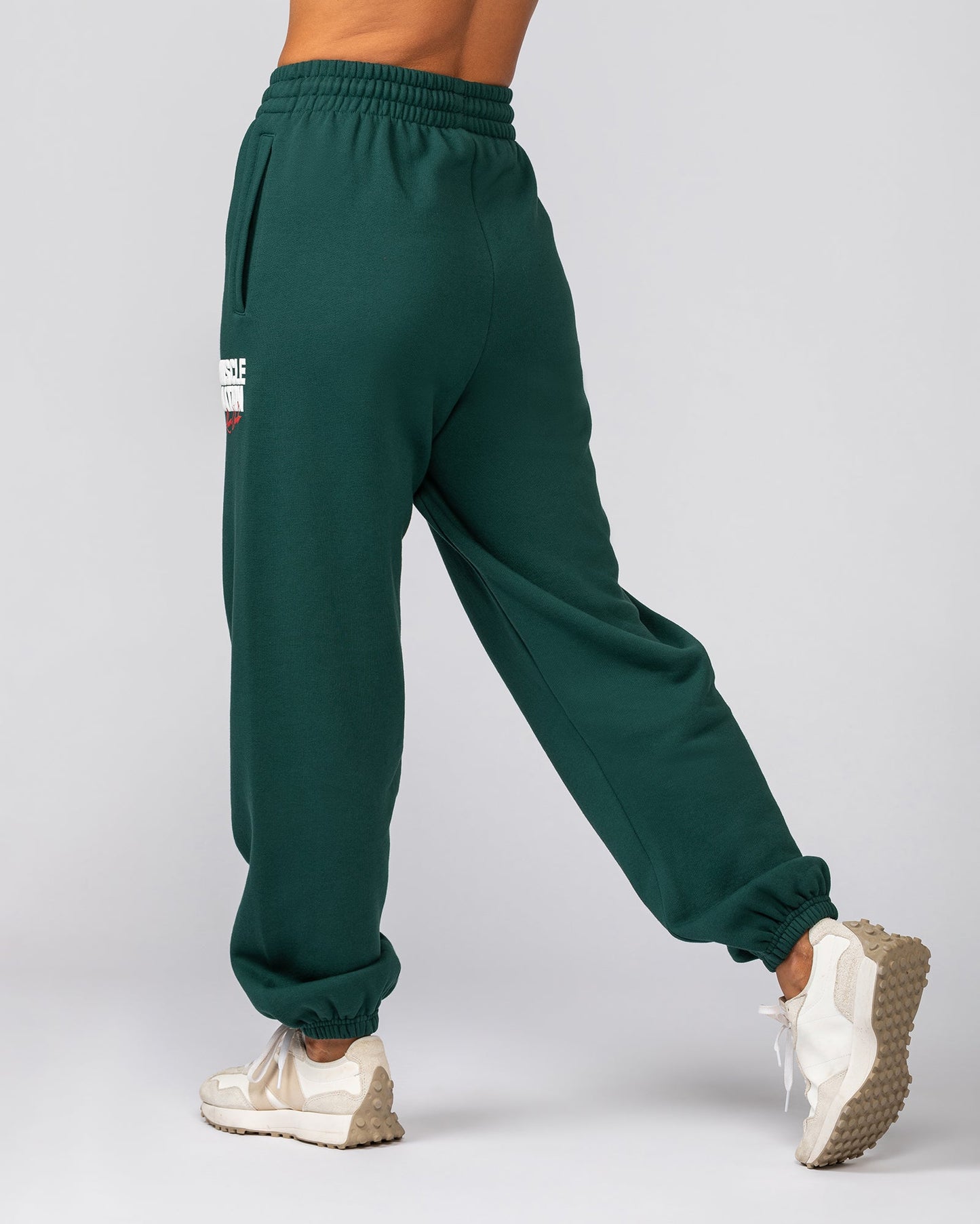 Sports Mode Slouchy Trackies