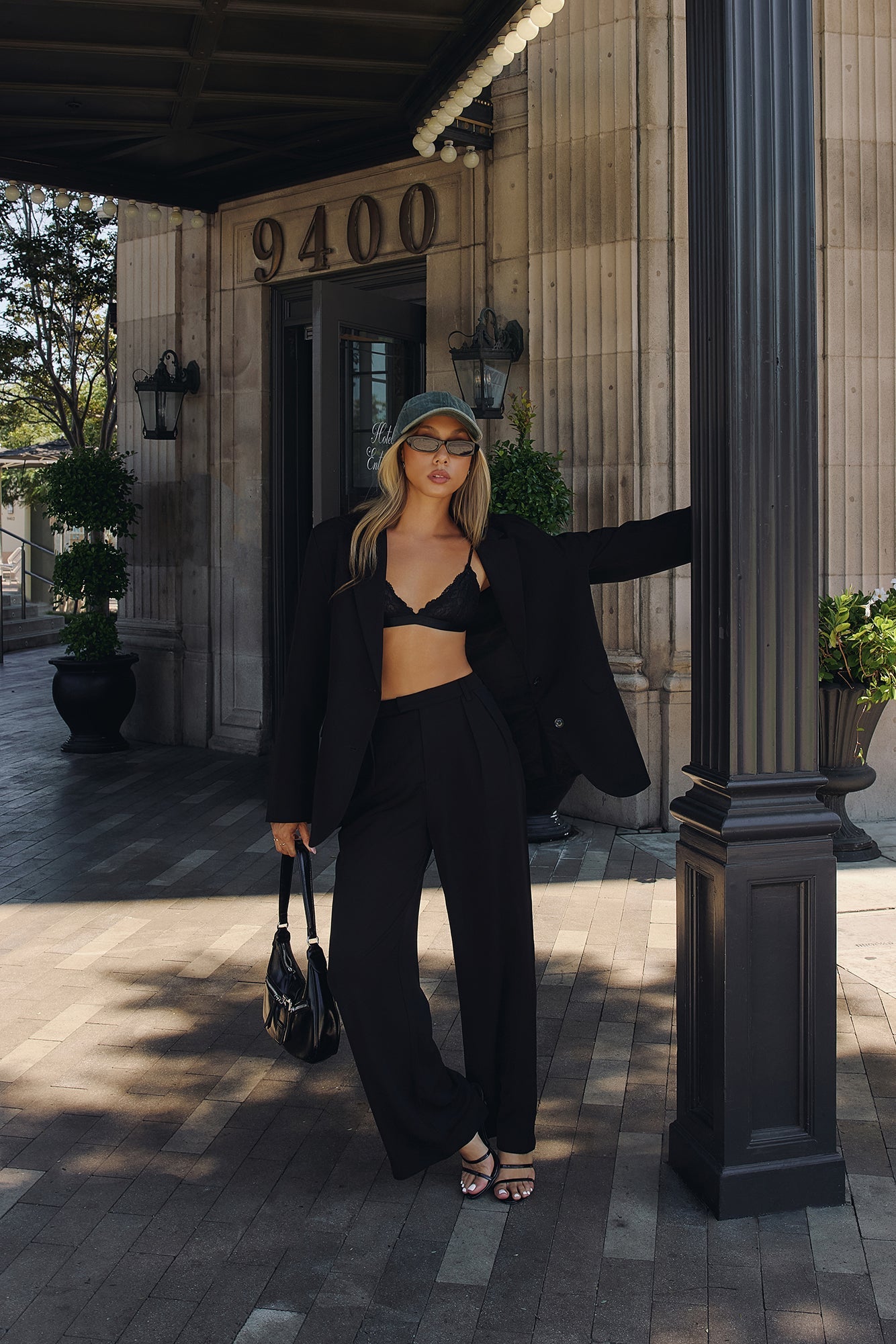 Linear Mood High Rise Straight Leg Tailored Pants Black