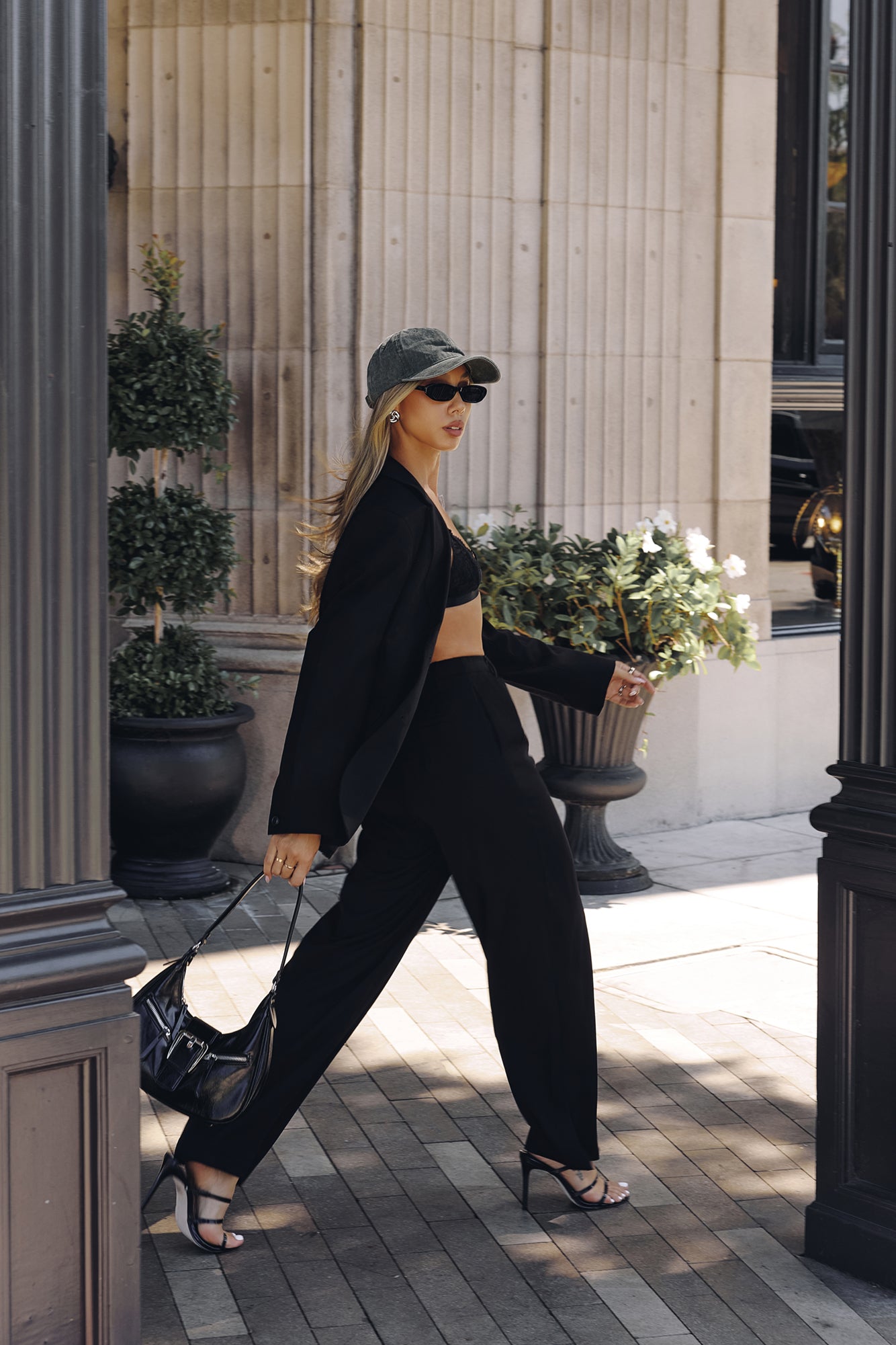 Linear Mood High Rise Straight Leg Tailored Pants Black