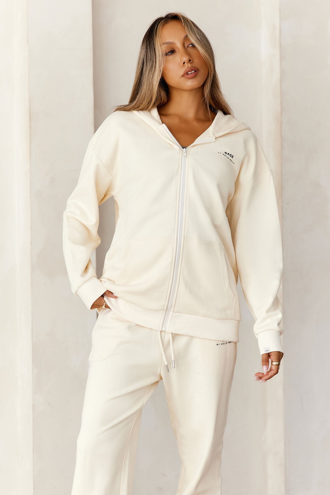 BASE Zip Up New York Hoodie Cream