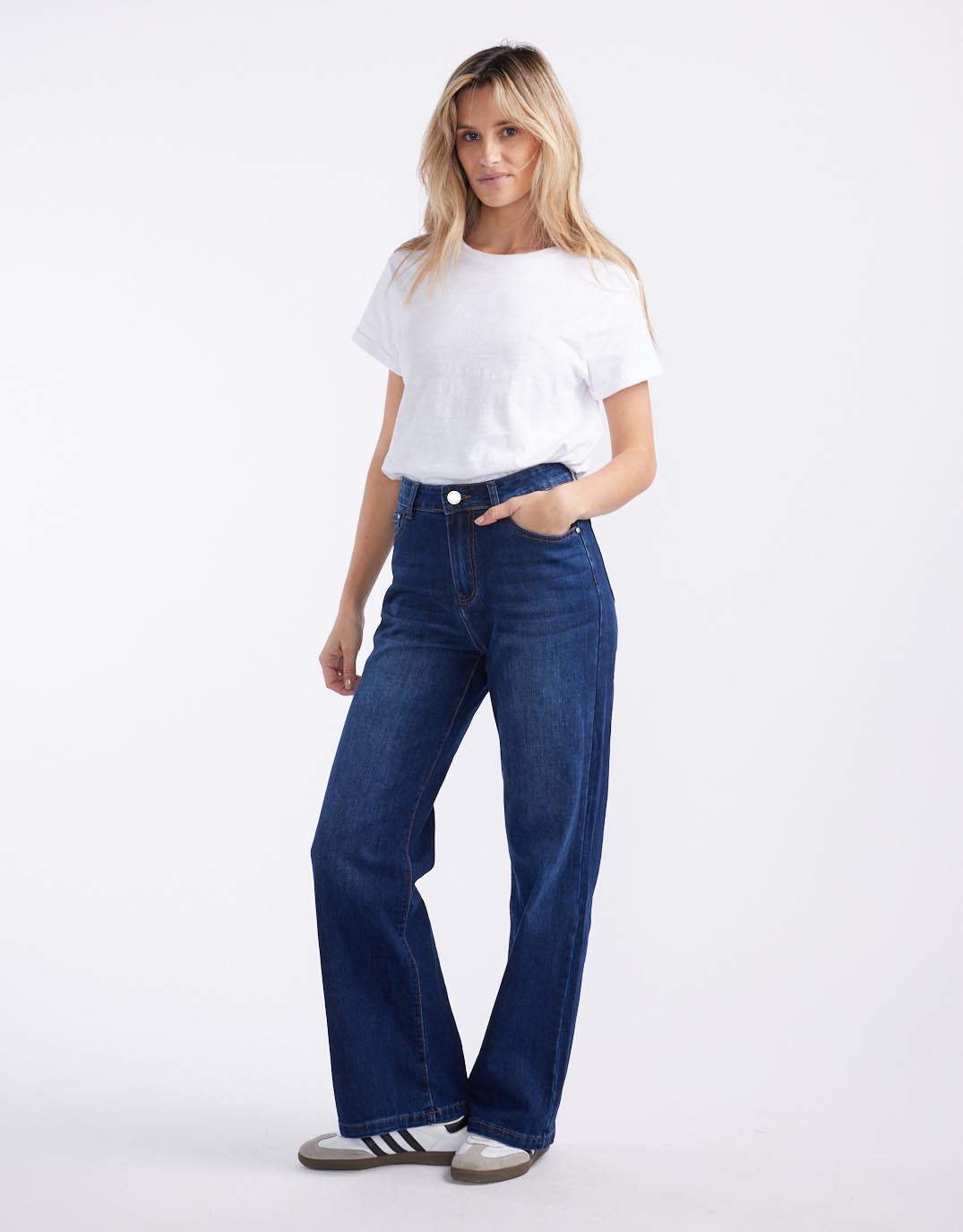 Marlowe Stretch Straight Leg Jean - Dark Wash