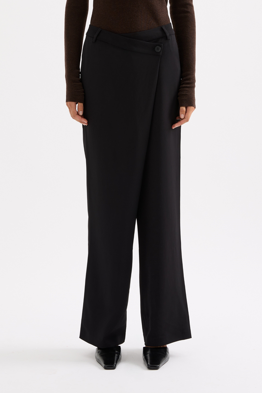 Isra Pant