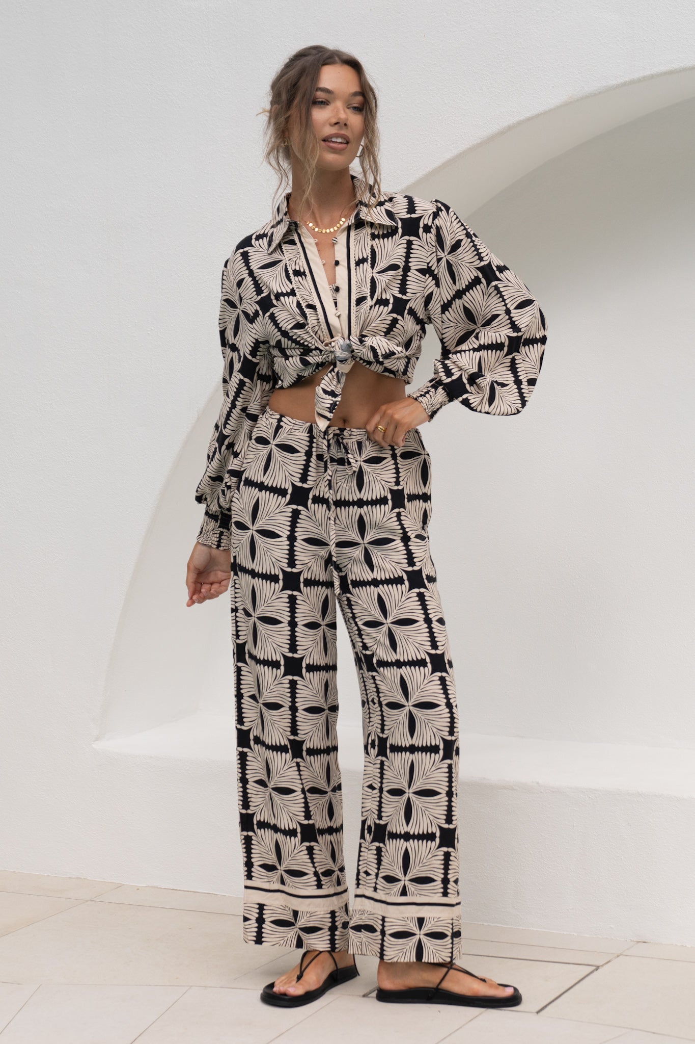 Soraya Black Beige Abstract Pants