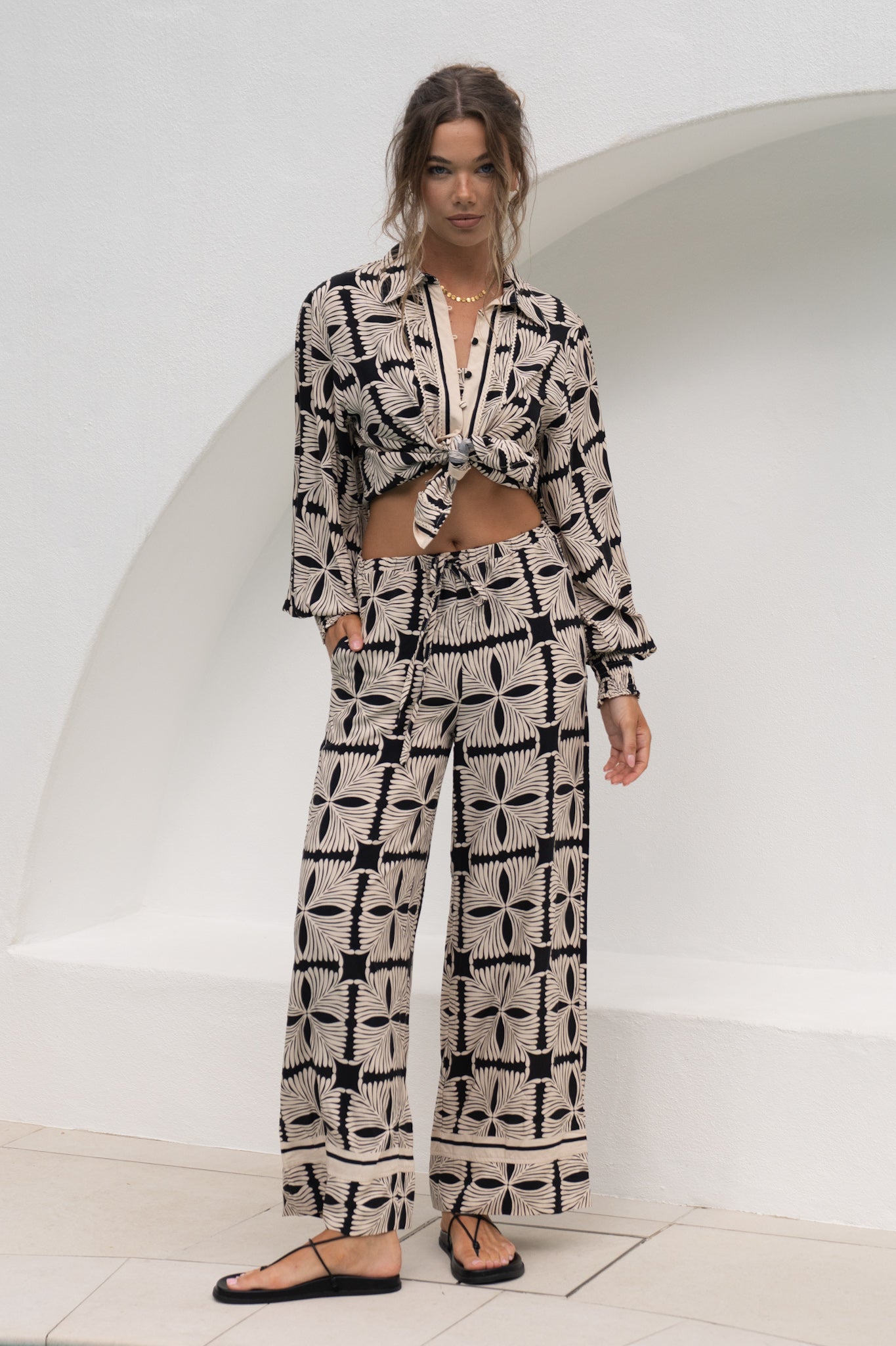 Soraya Black Beige Abstract Pants