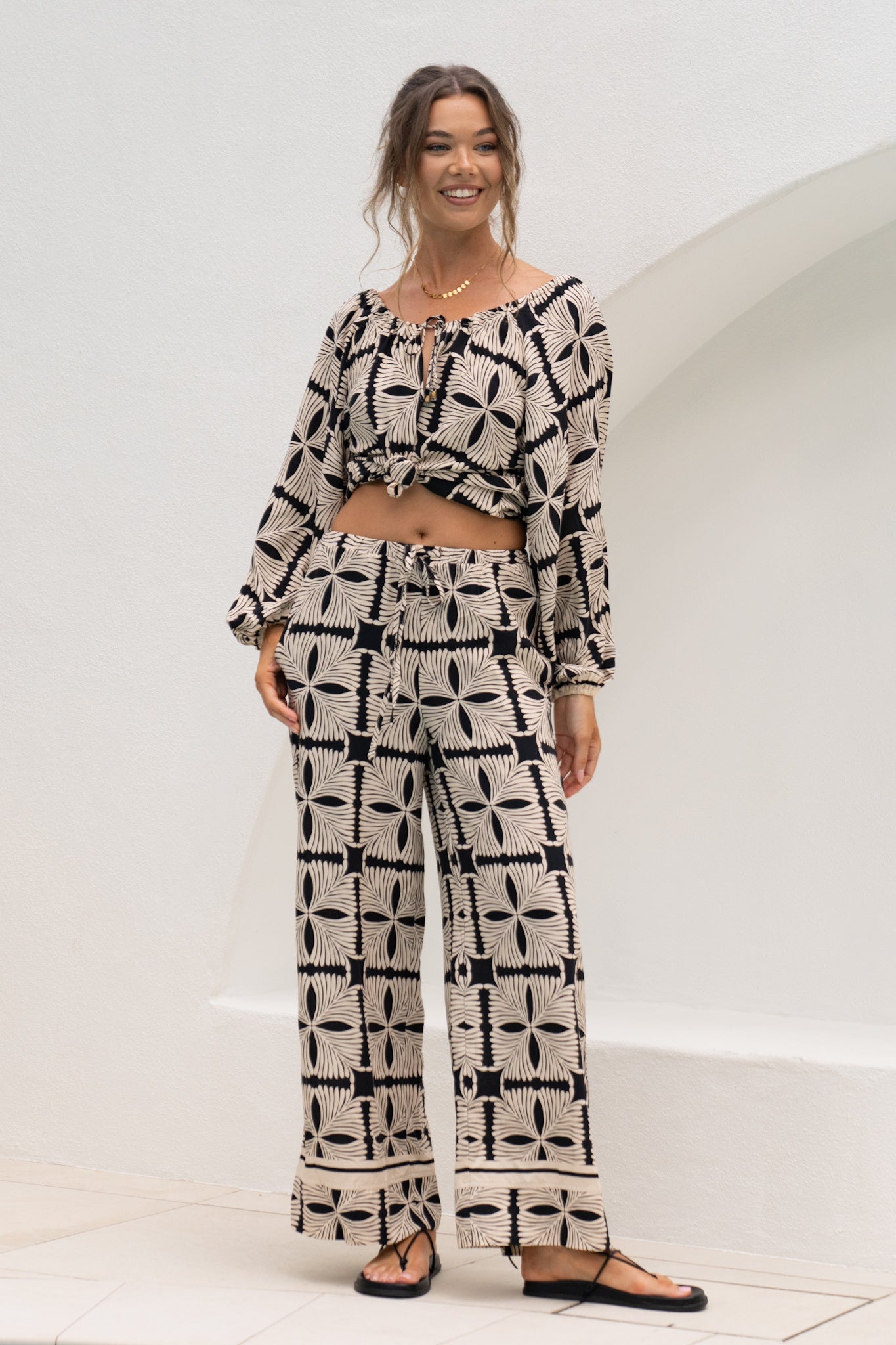 Soraya Black Beige Abstract Pants