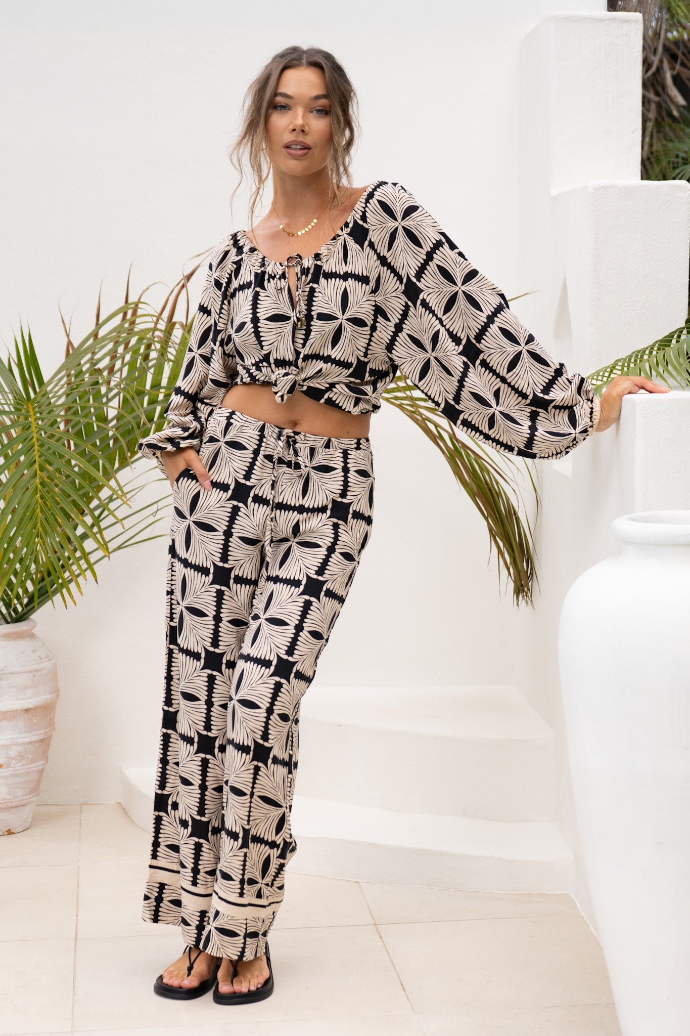 Soraya Black Beige Abstract Pants