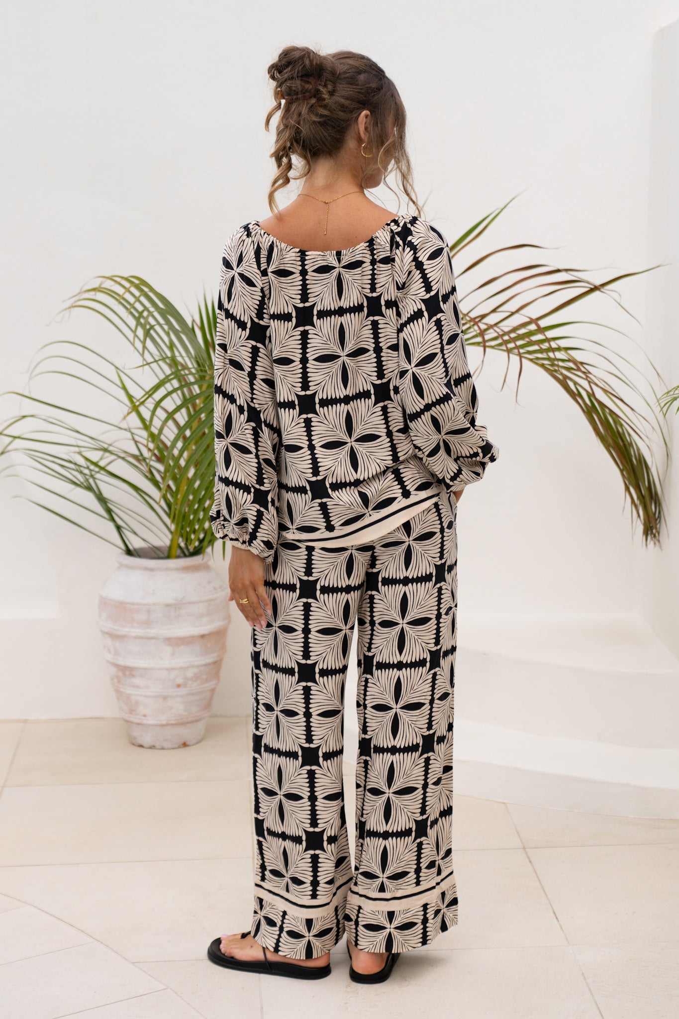 Soraya Black Beige Abstract Pants