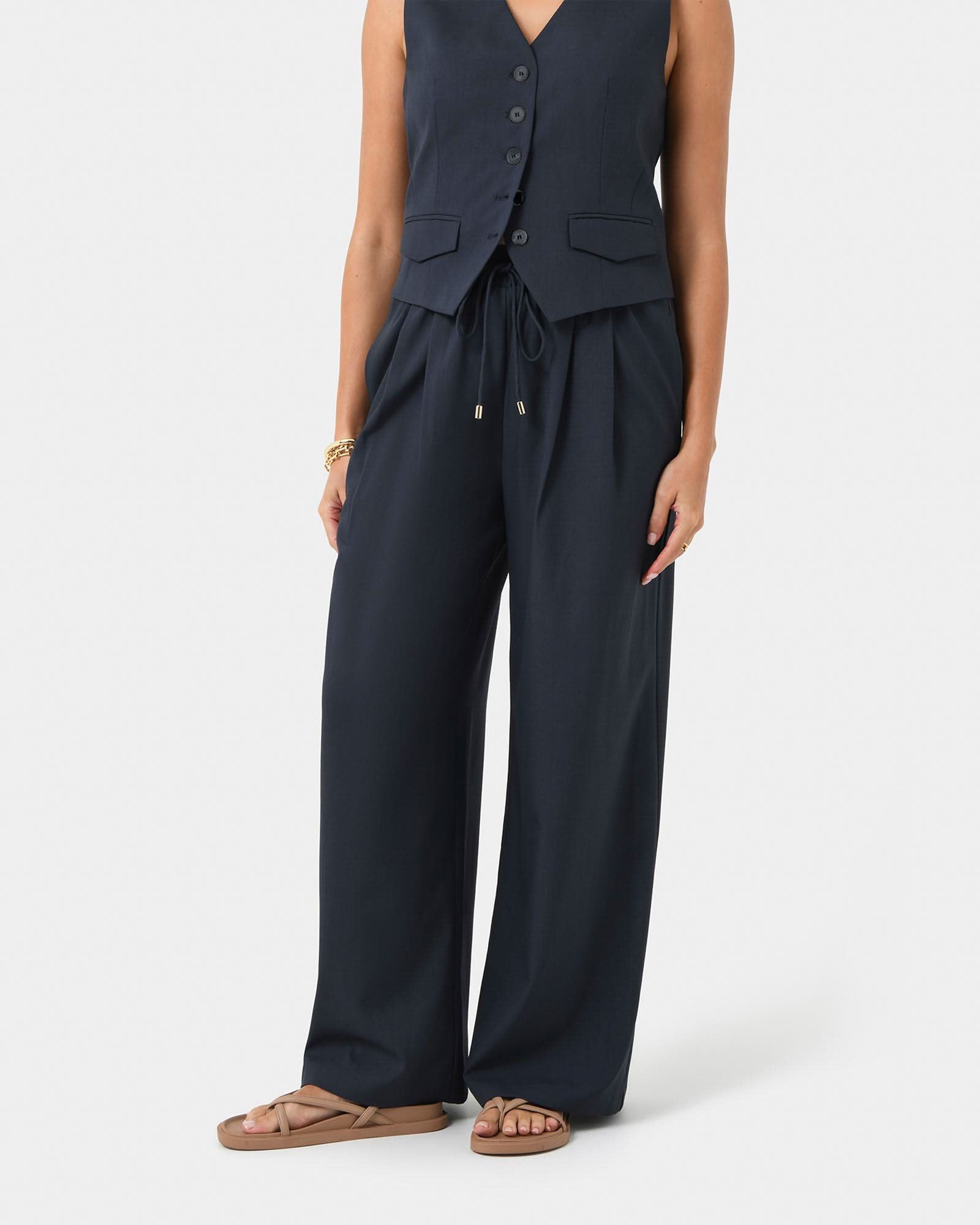 Abel Elastic Waist Relax Pants