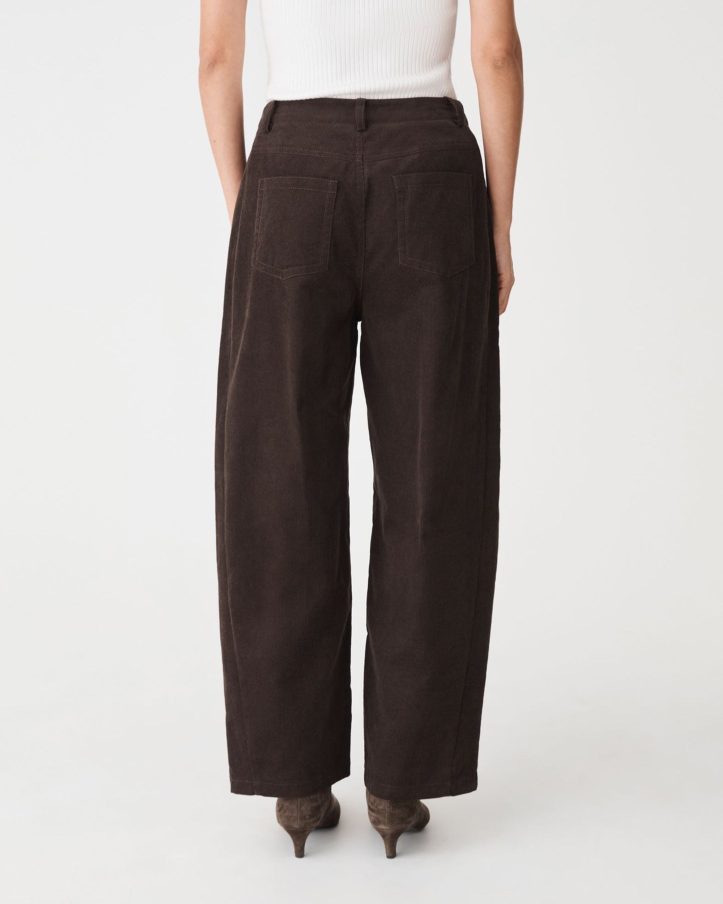 Nya Corduroy Barrel Leg Pants