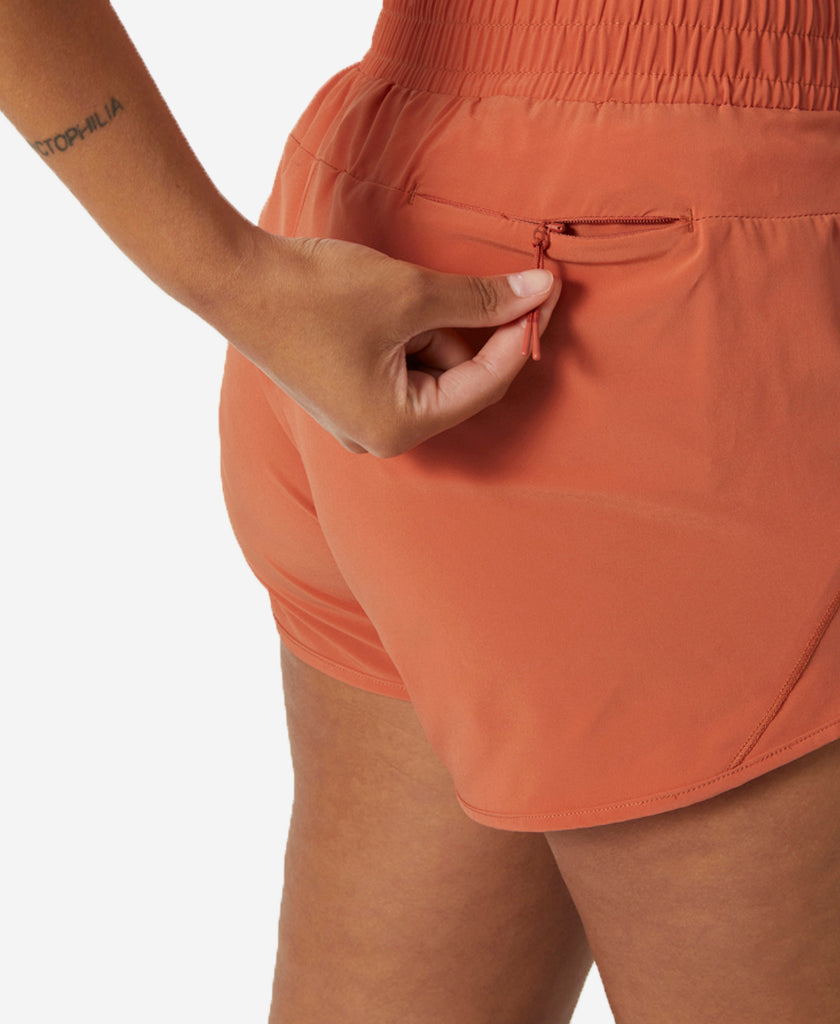W TECH TRAIL SHORTS, Terracotta