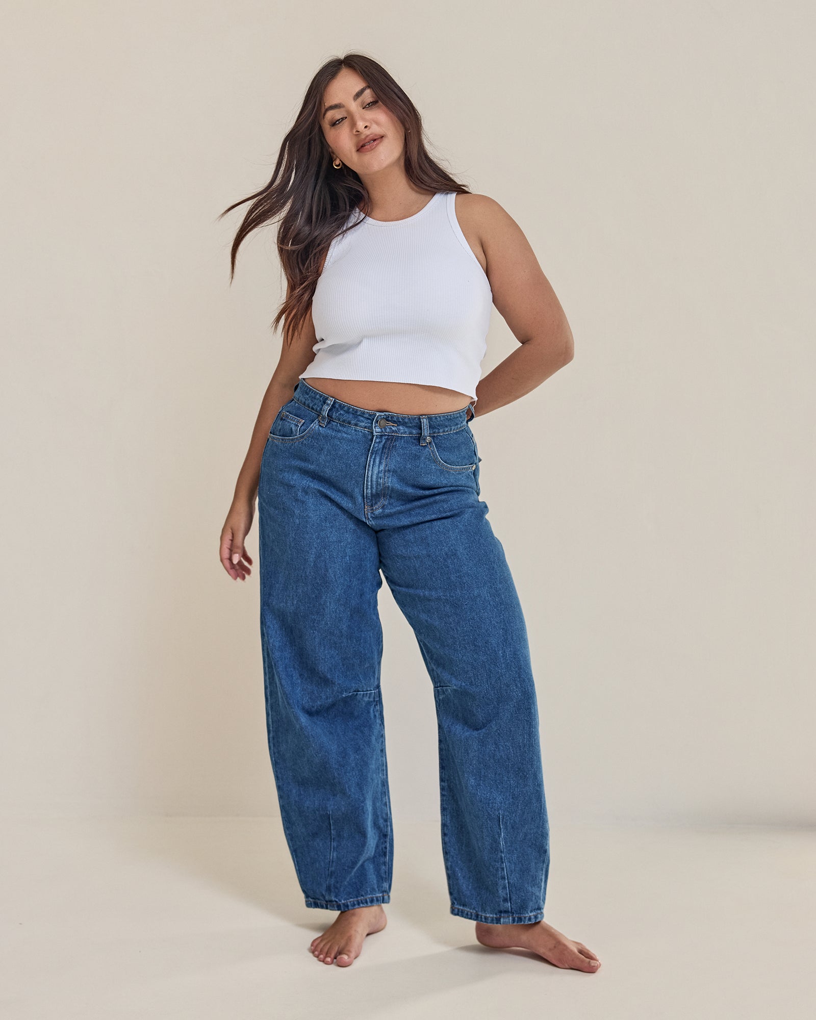Hallie Barrel Leg Jean Heritage Blue