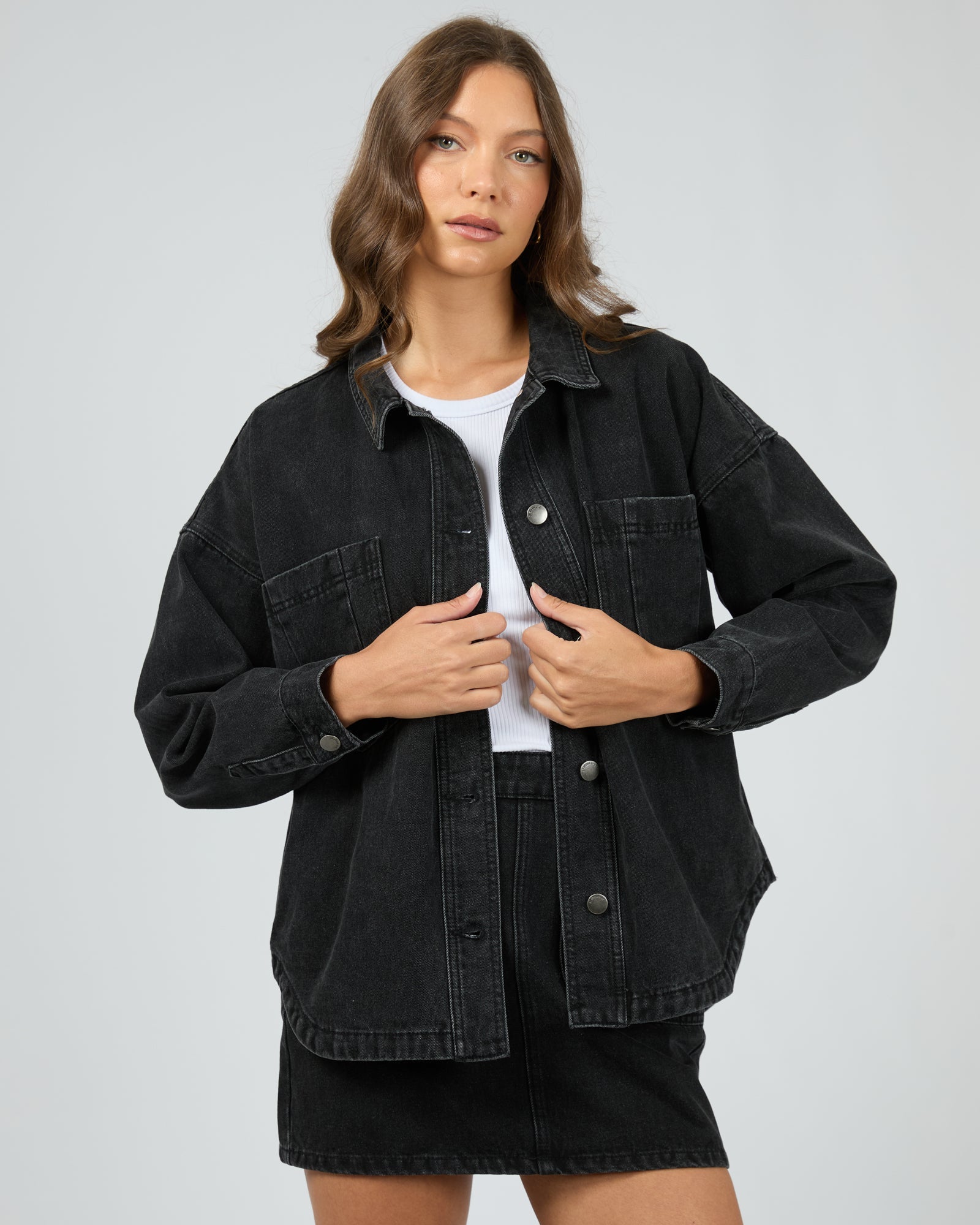 Dale Shacket Washed Black