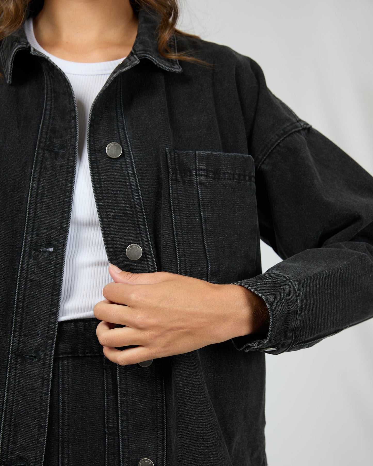 Dale Shacket Washed Black