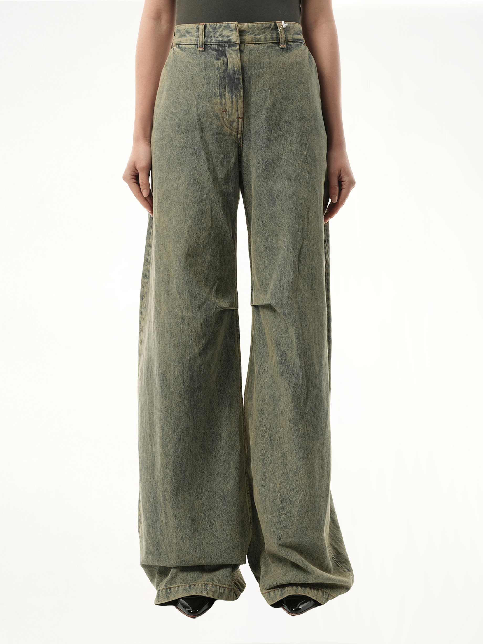 Dem Jeans in Surface Wave