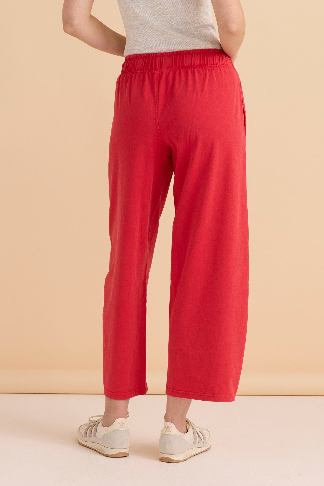 Barrel Leg Sweatpant - Red