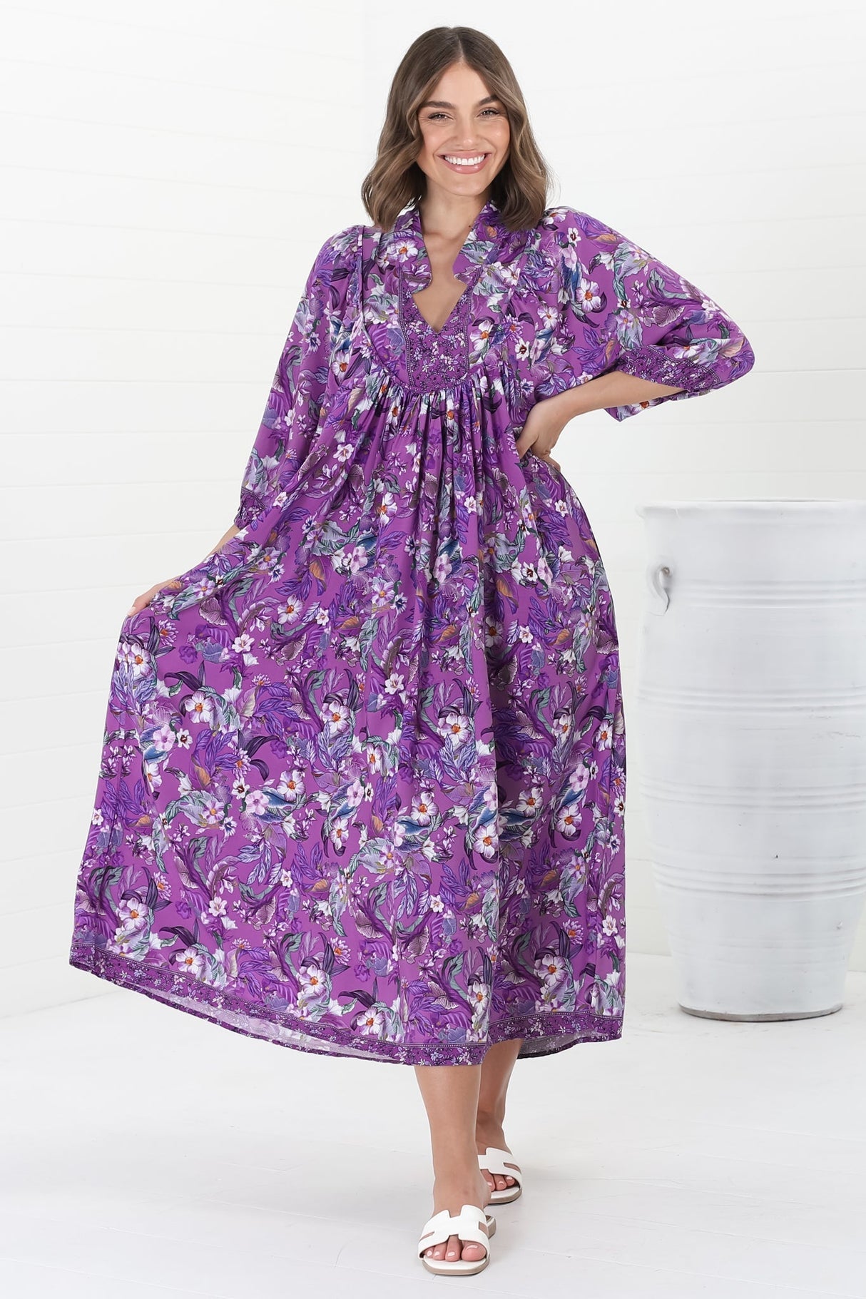 Jaase - Boheme Midi Dress: Piping Defined Bust Slimline Smock Dress In Rhodium Print