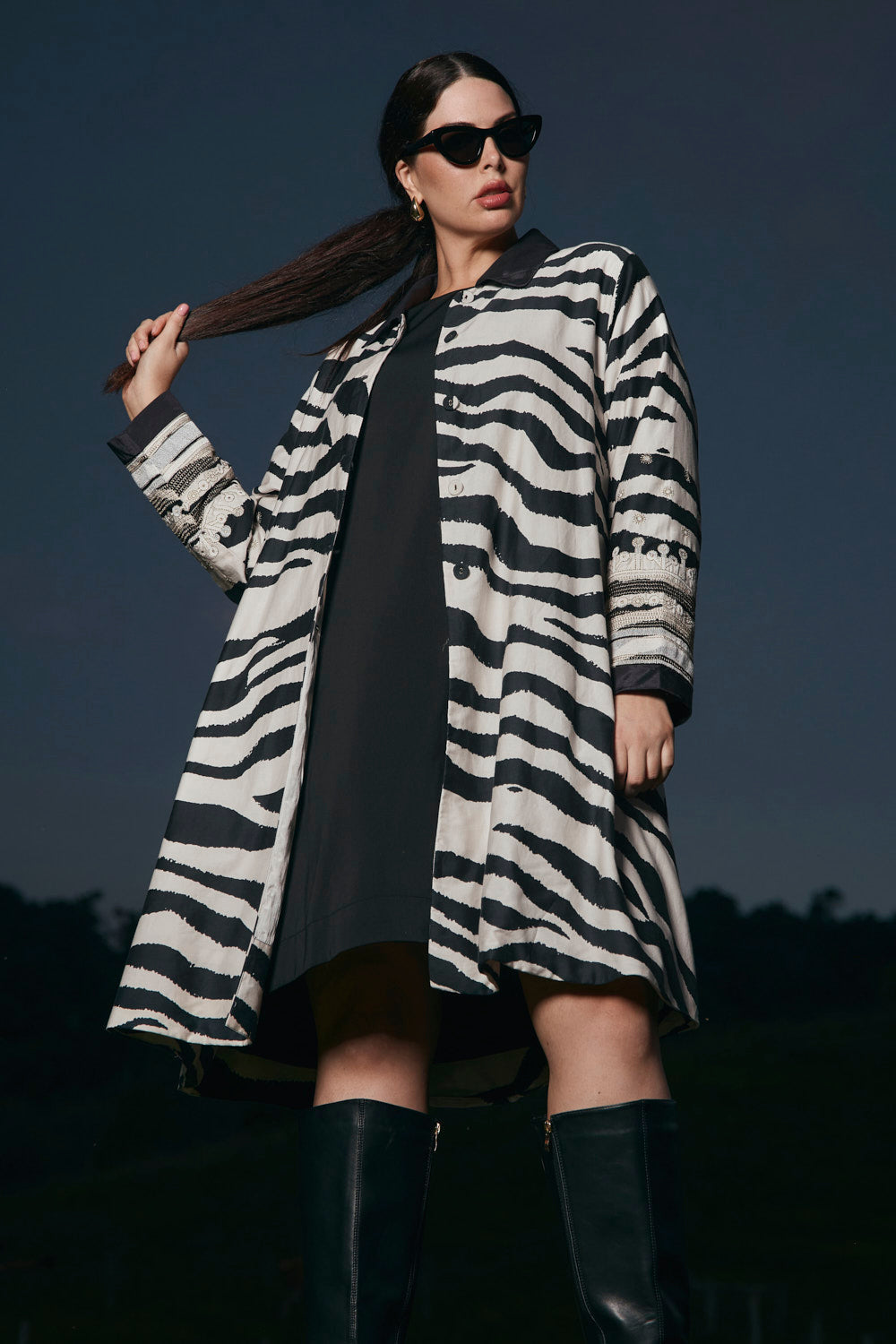 Hazel Long Sleeve Midi Dress in Black