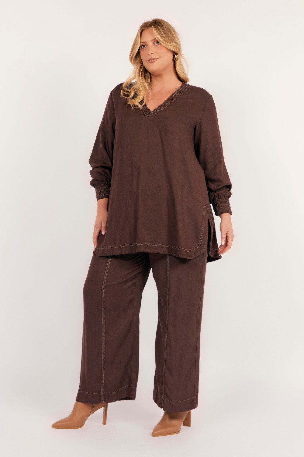 Breezy Tencel Relaxed Pant in Chocolate