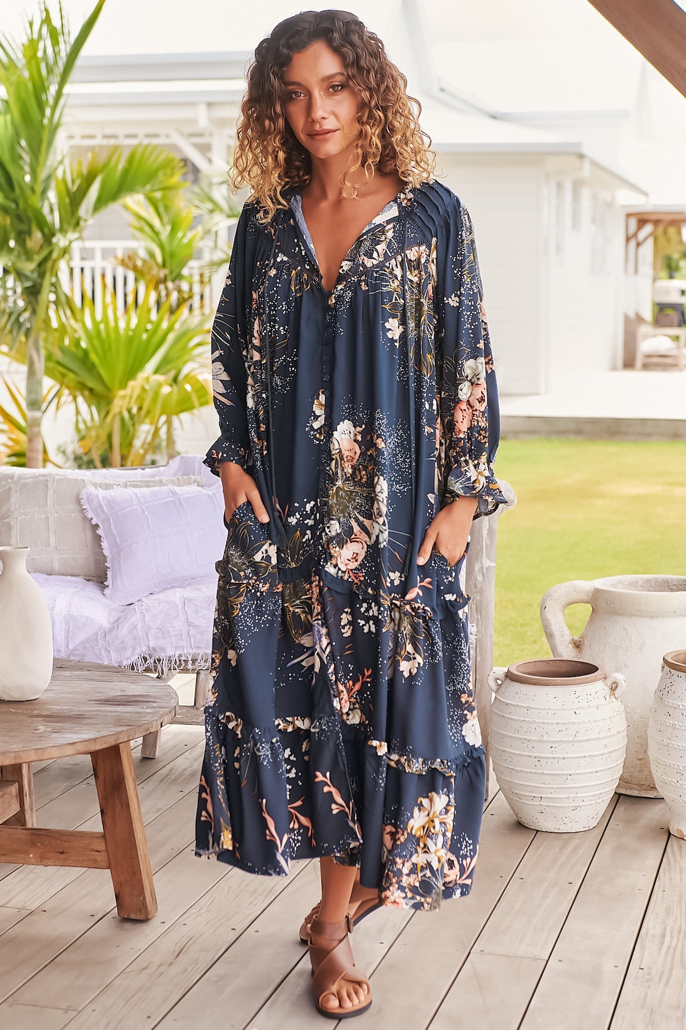 JAASE - Briana Midi Dress: Frill Collar Oversized 