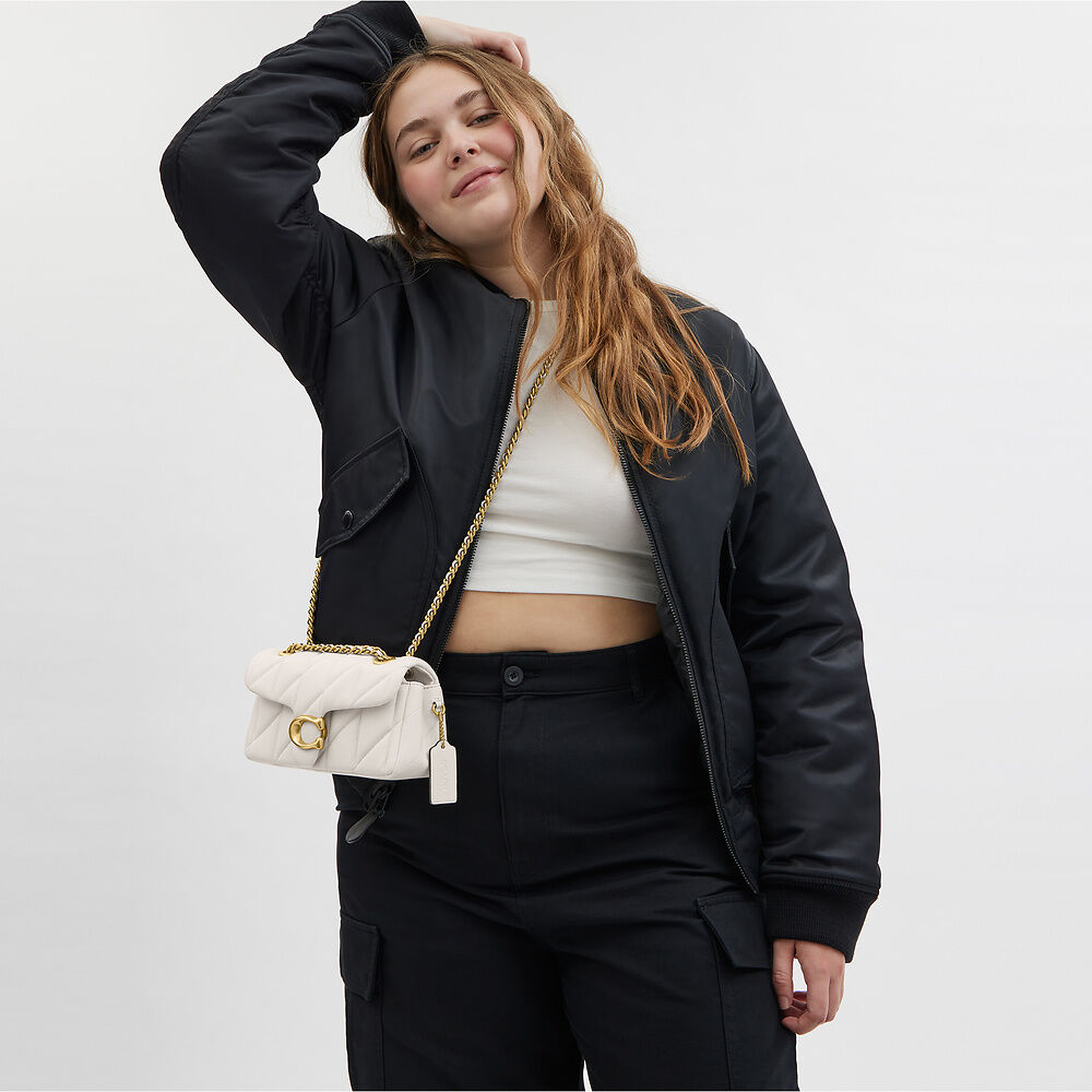 Tabby Shoulder Bag 20 With Quilting