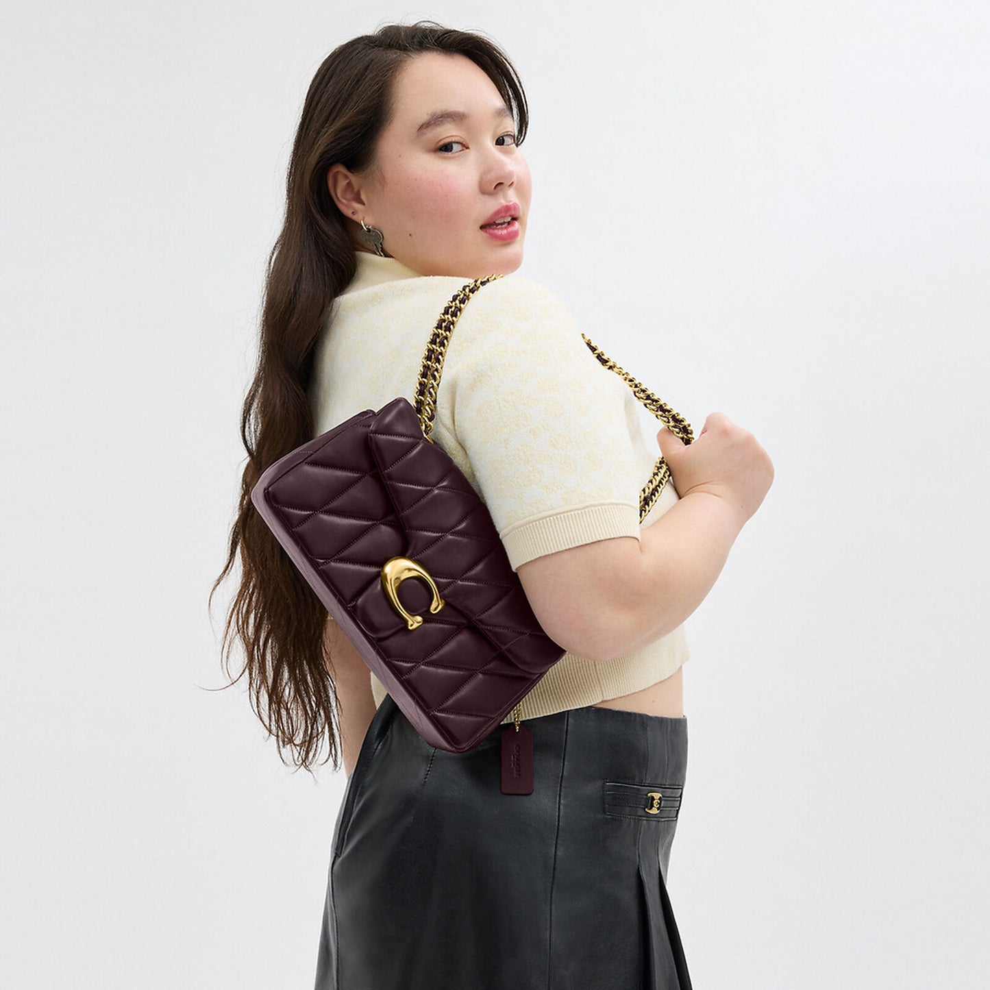 Tabby Shoulder Bag 26 With Pillow Quilting