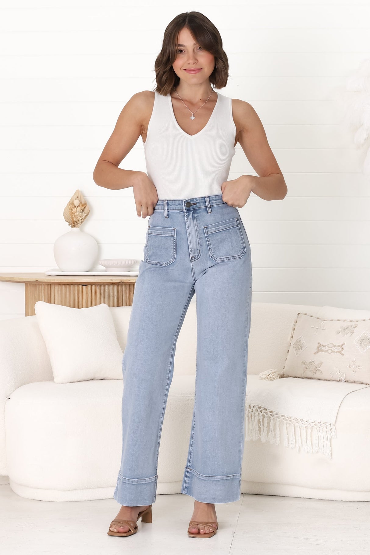 Cindy-Lou Wide Leg Jean In Light Denim