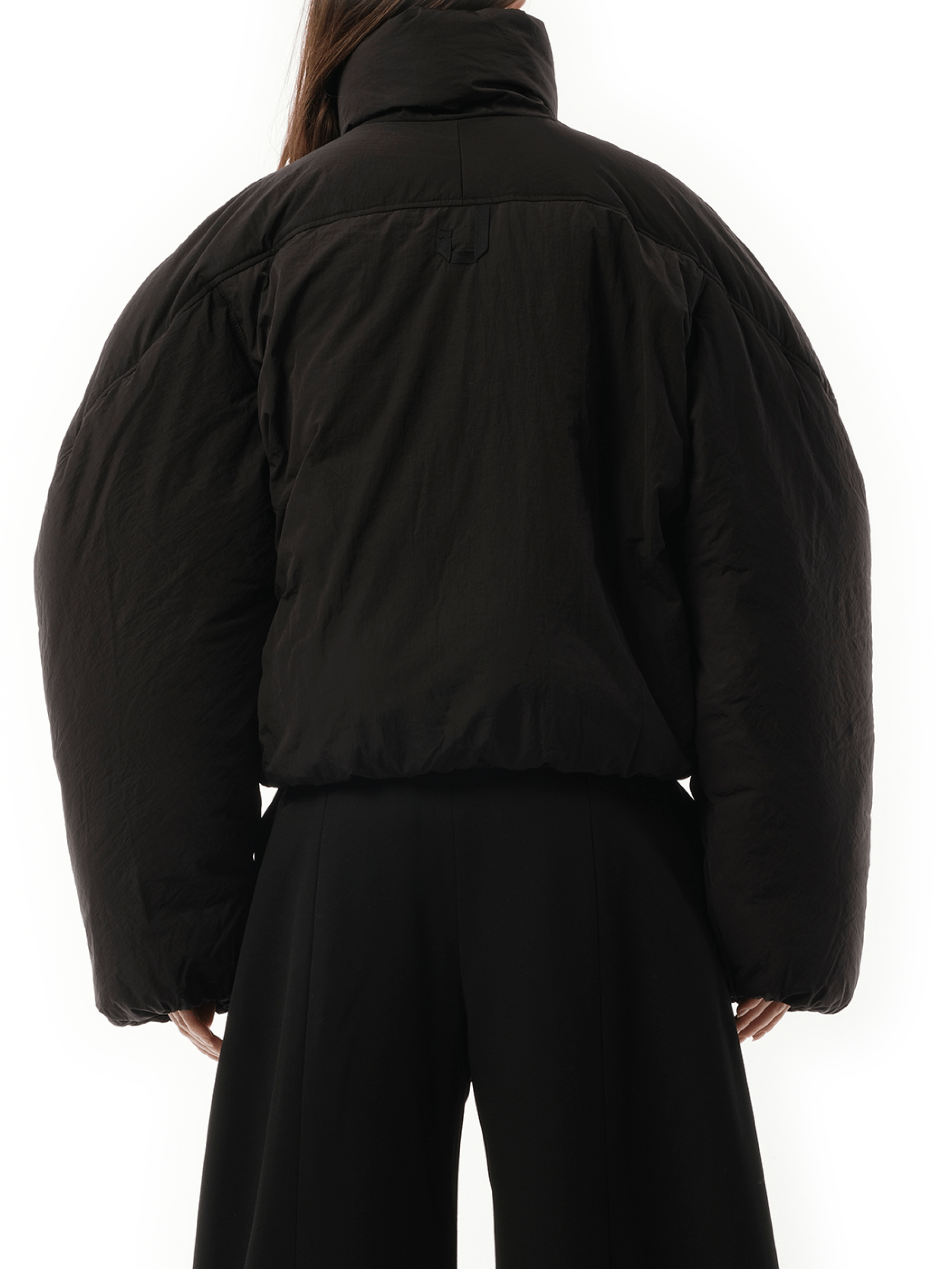 La Doudoune Courte Caraco in Black