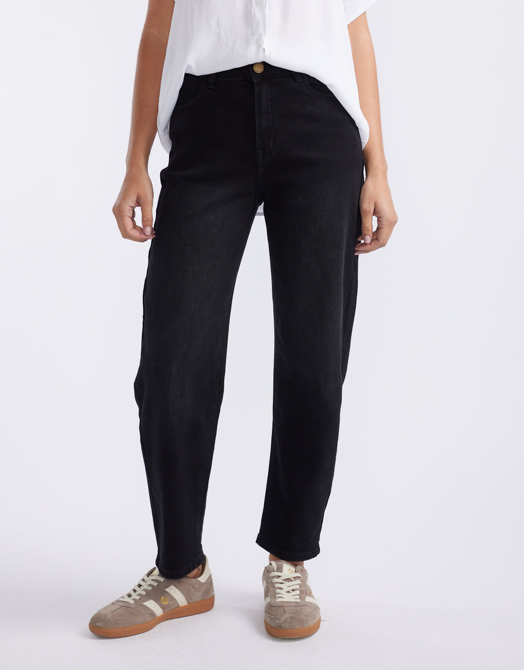 Harper Stretch Mum Barrel Jean - Black
