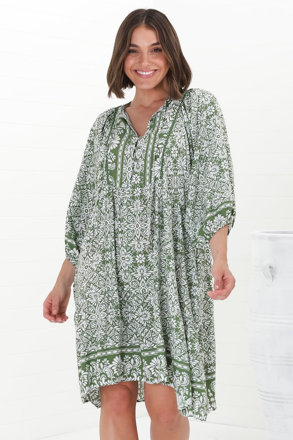 Juddy Mini Dress - Batwing Sleeve Smock Dress With Lace Detailing In Harley Print Green