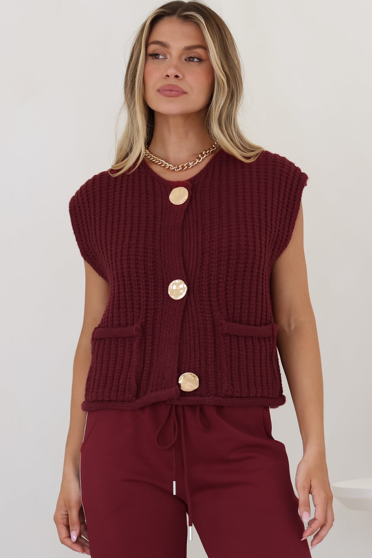 Khloe Knit Top - Sleeveless Large Gold Abstract Button Front Knit In Wine