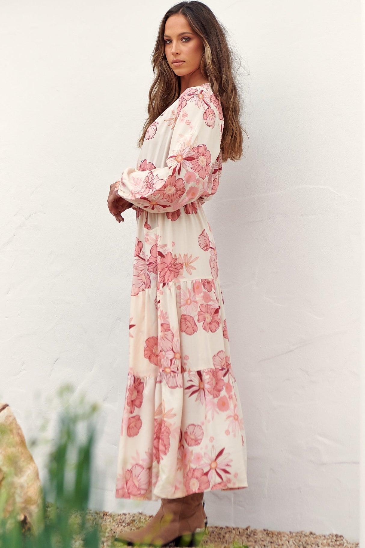 Jaase - Otto Maxi Dress: Deep V Neck Long Sleeve Dress With Pockets In Lucie Print