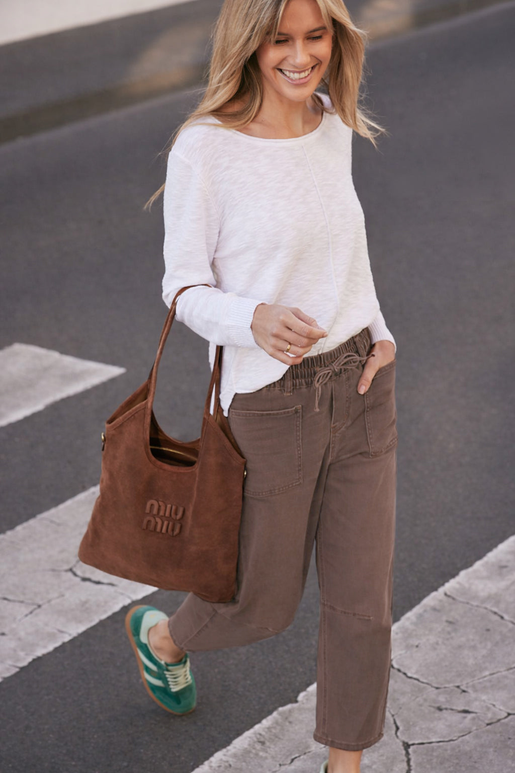 Leo Barrel Jeans - Chocolate