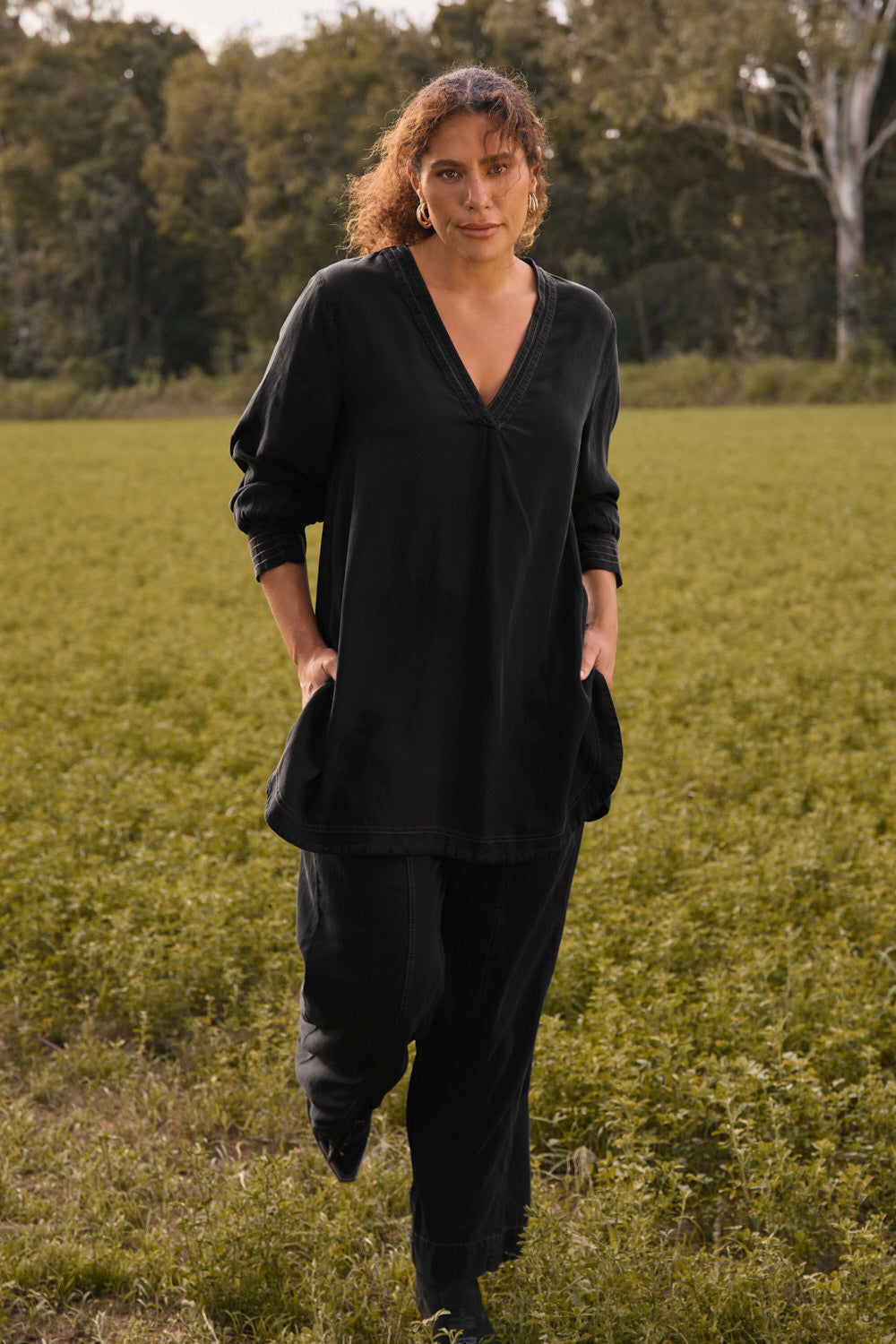 Breezy Tencel Relaxed Pant in Black