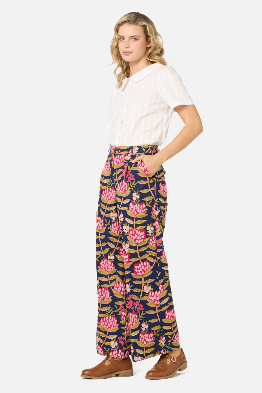 Protea Flower Relaxed Pant