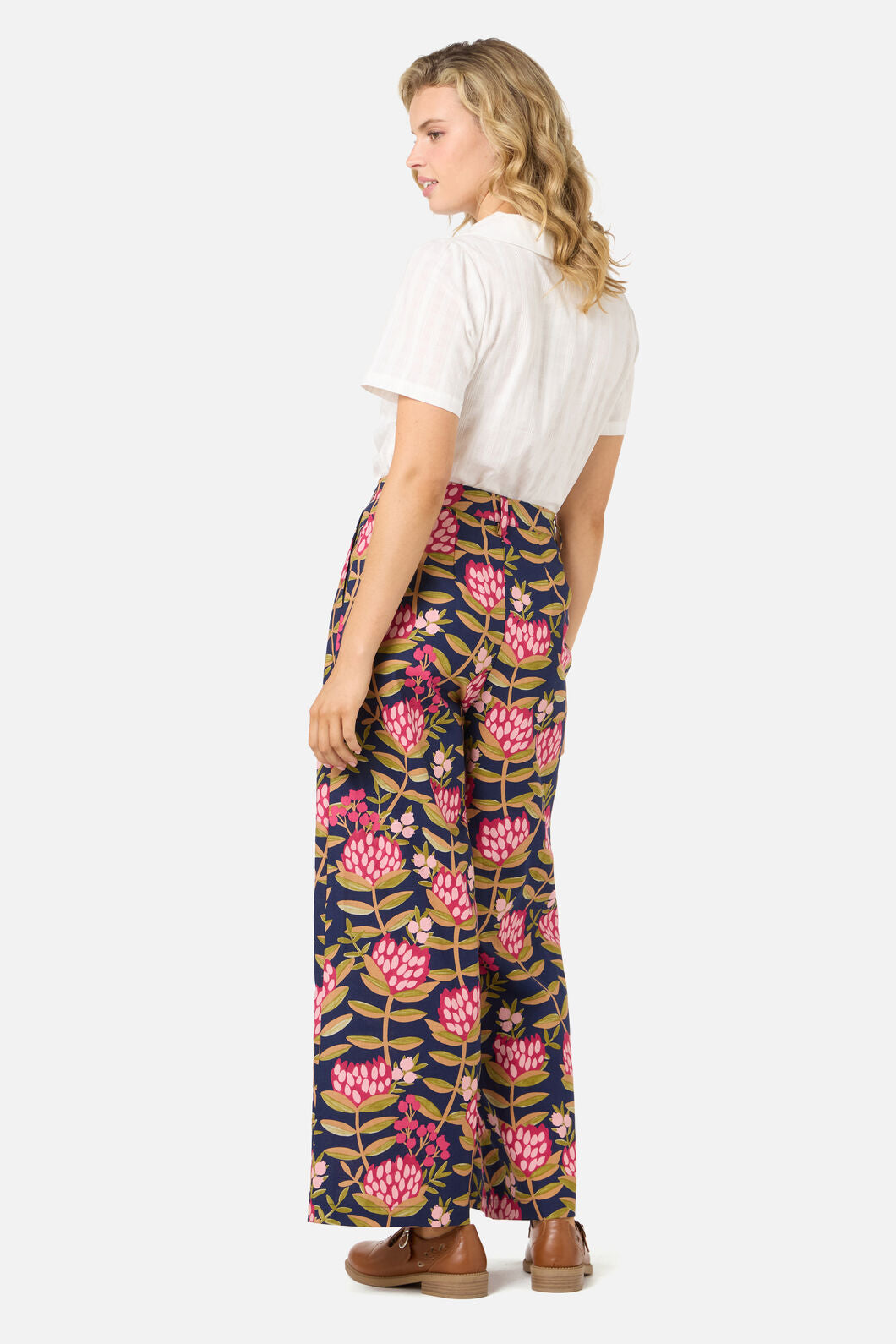 Protea Flower Relaxed Pant