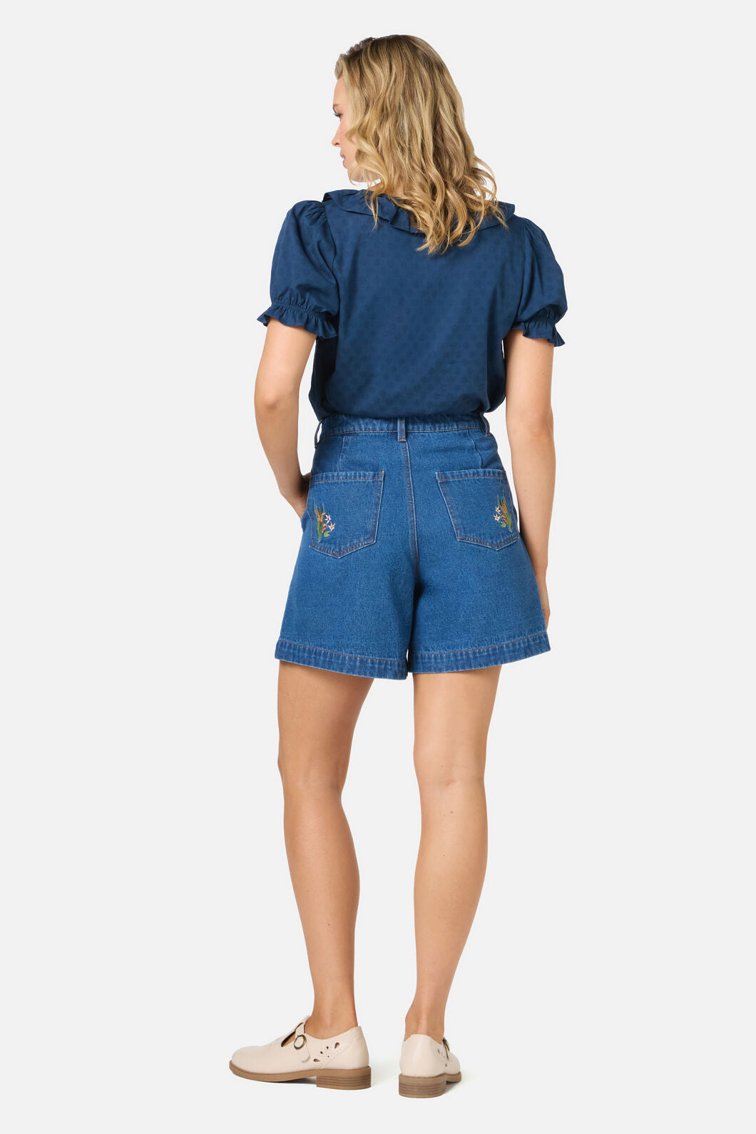Swan Embroidered Denim Short