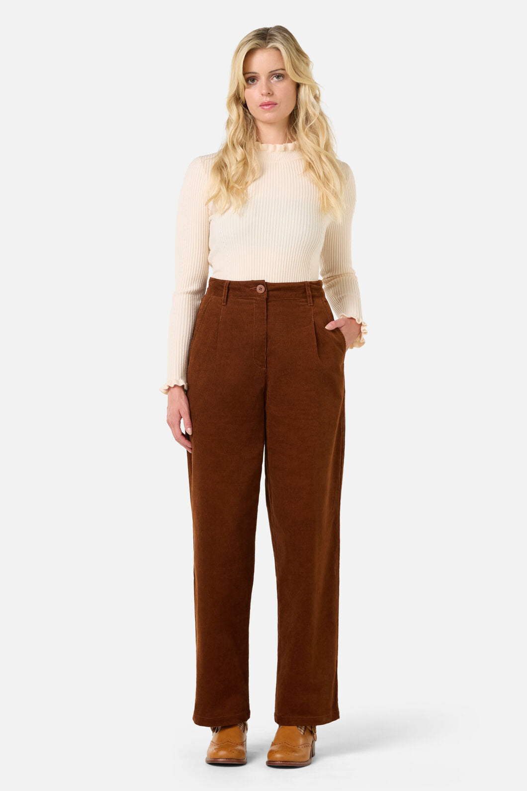 Noni Tapered Cord Pant