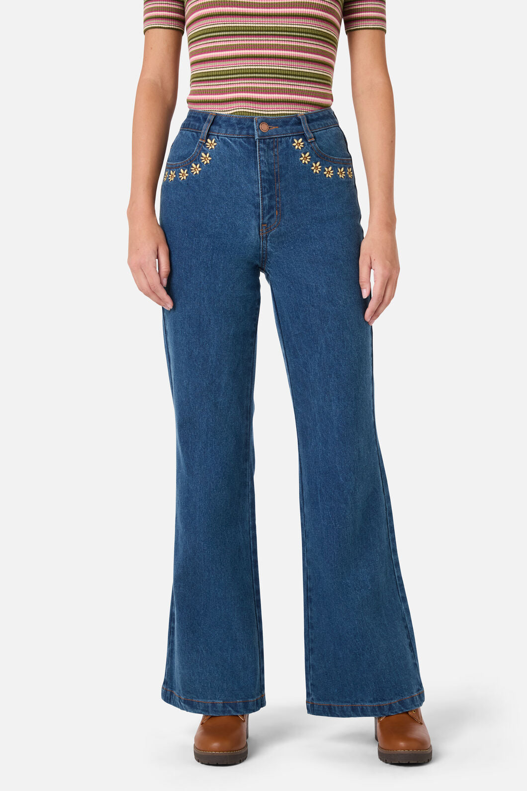 Leonie Daisy Emb Jean
