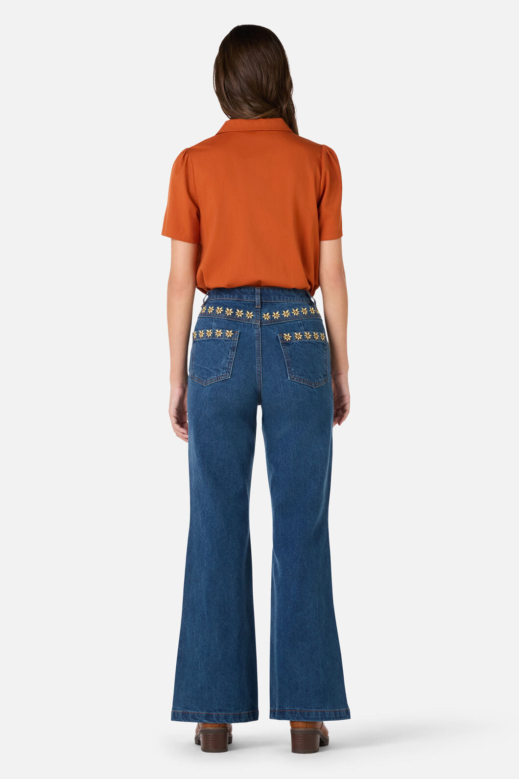 Leonie Daisy Emb Jean