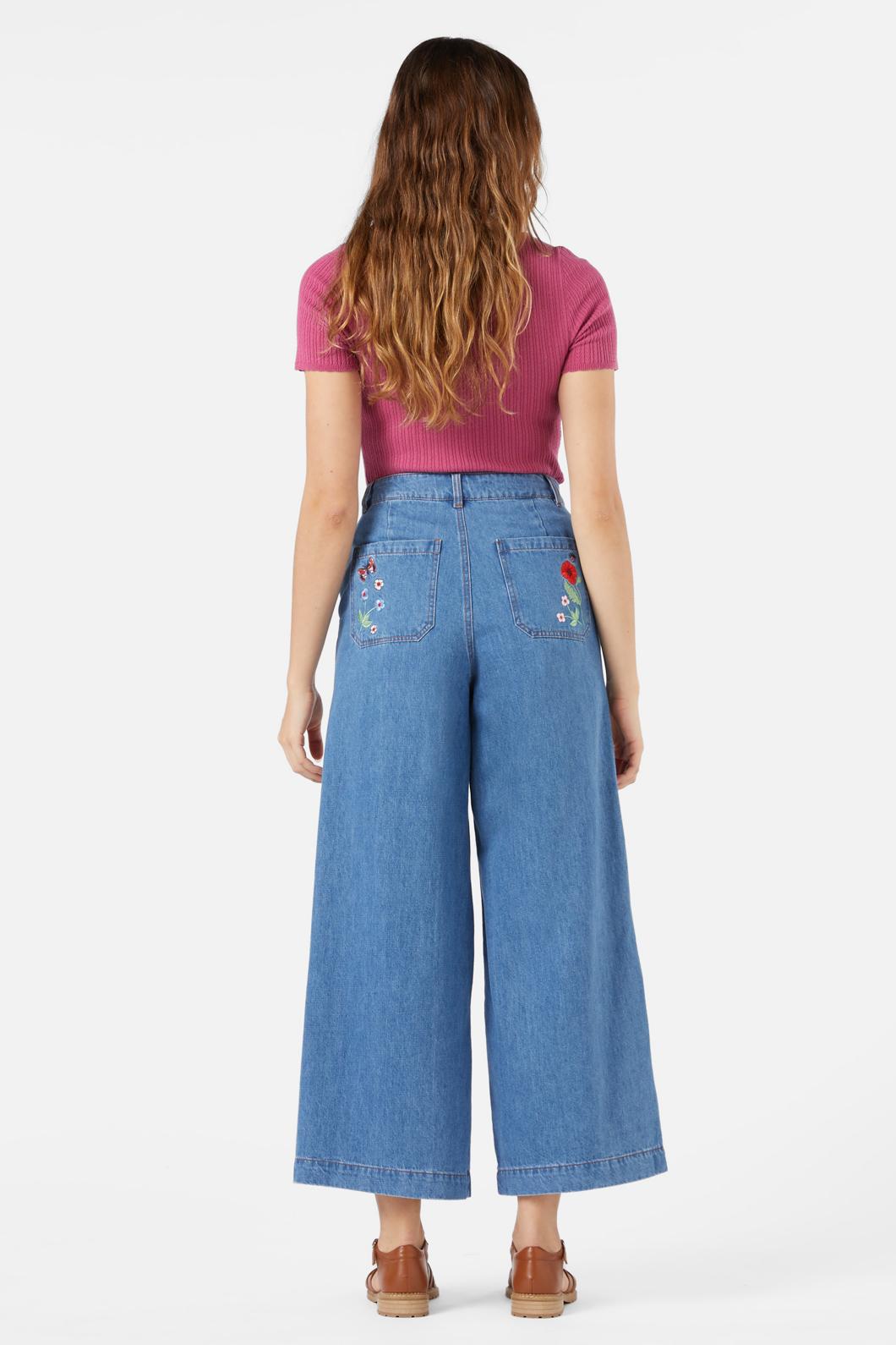 Snake Embroidered Jean