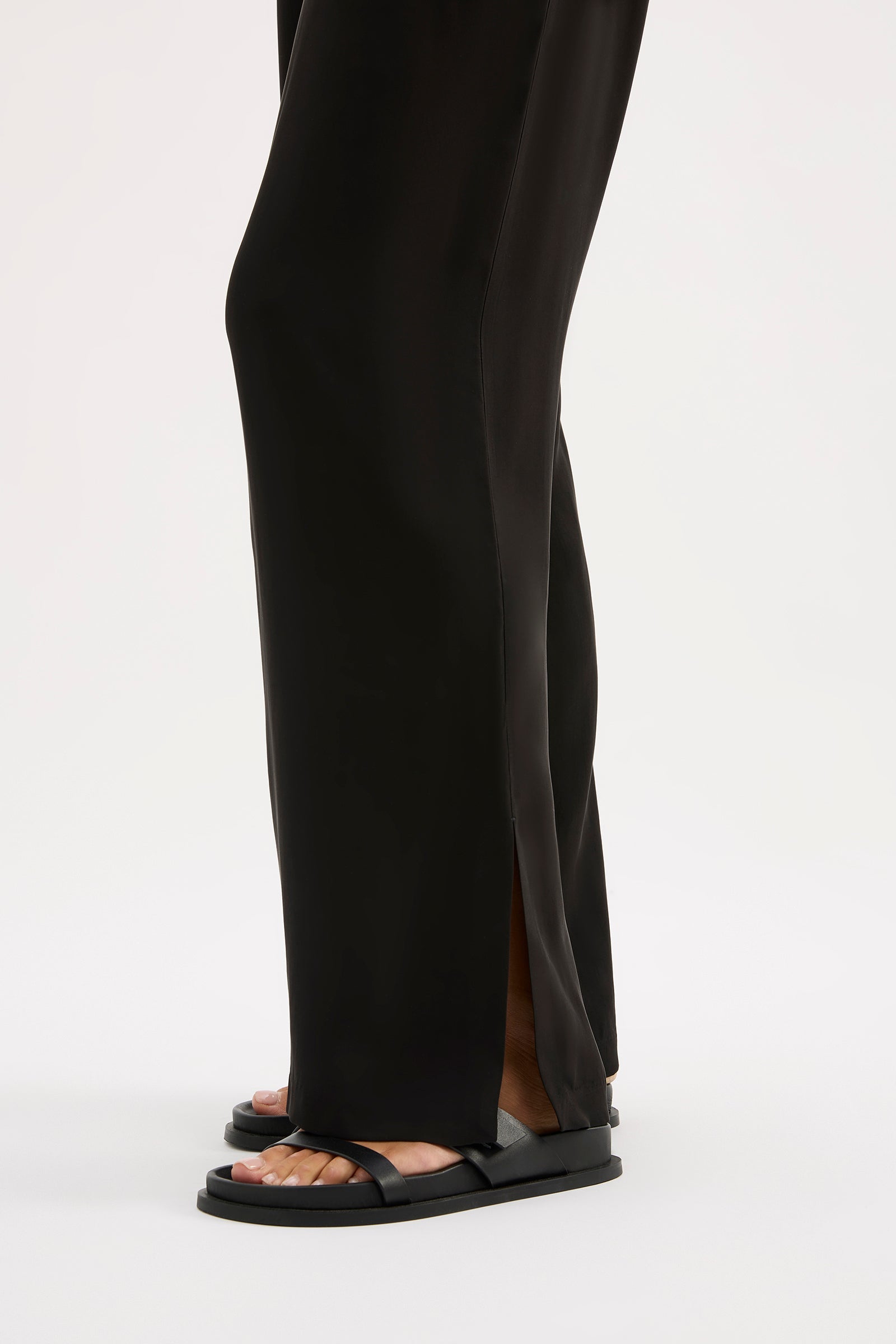 DARA CUPRO PANT