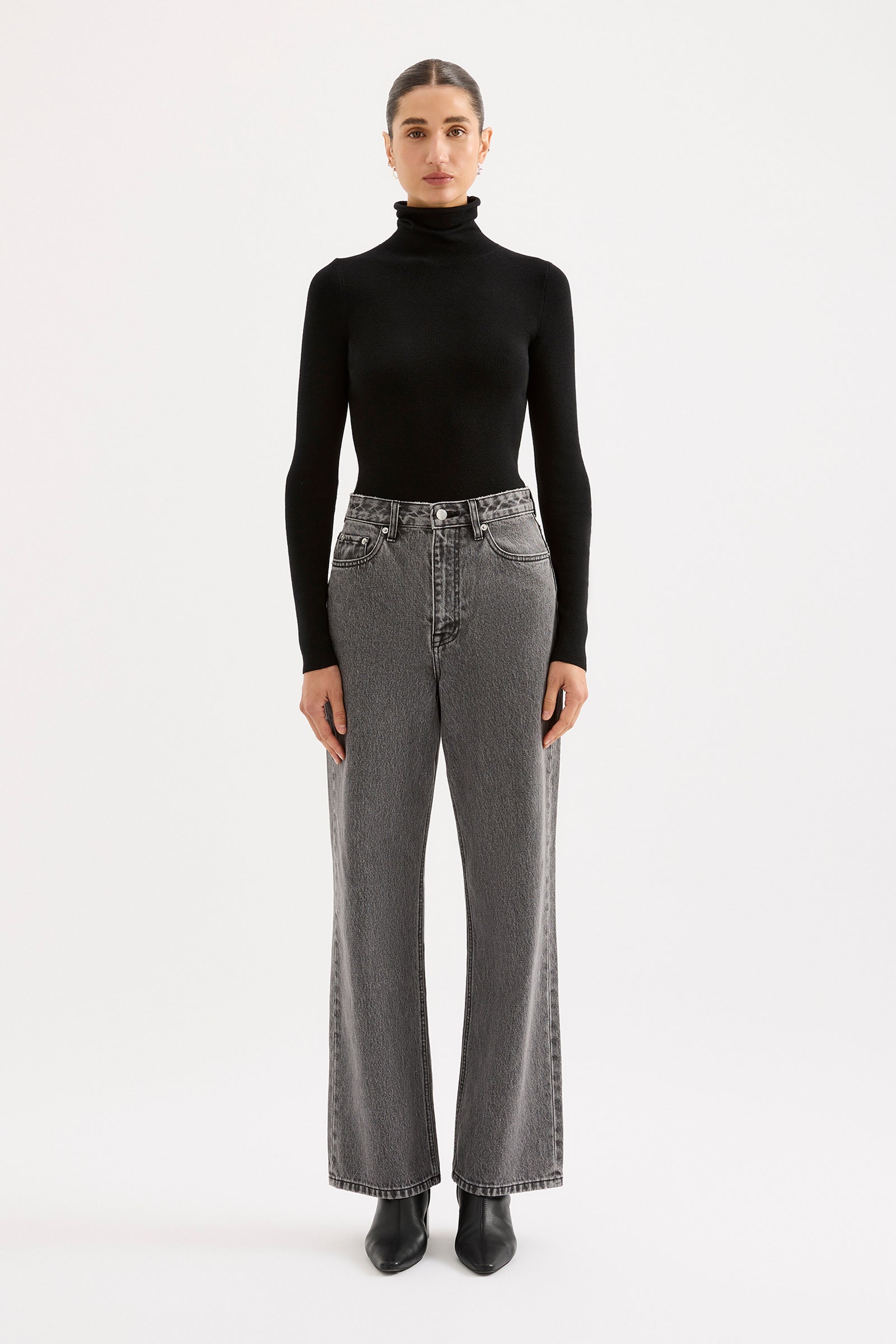 Organic Relaxed Leg Jean