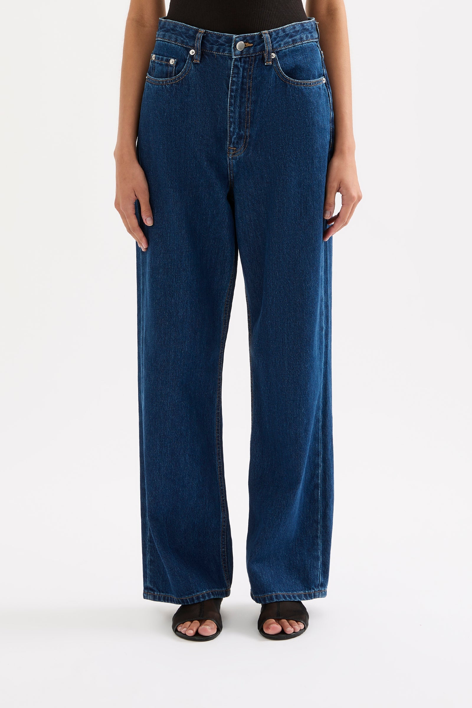 Organic Relaxed Leg Jean