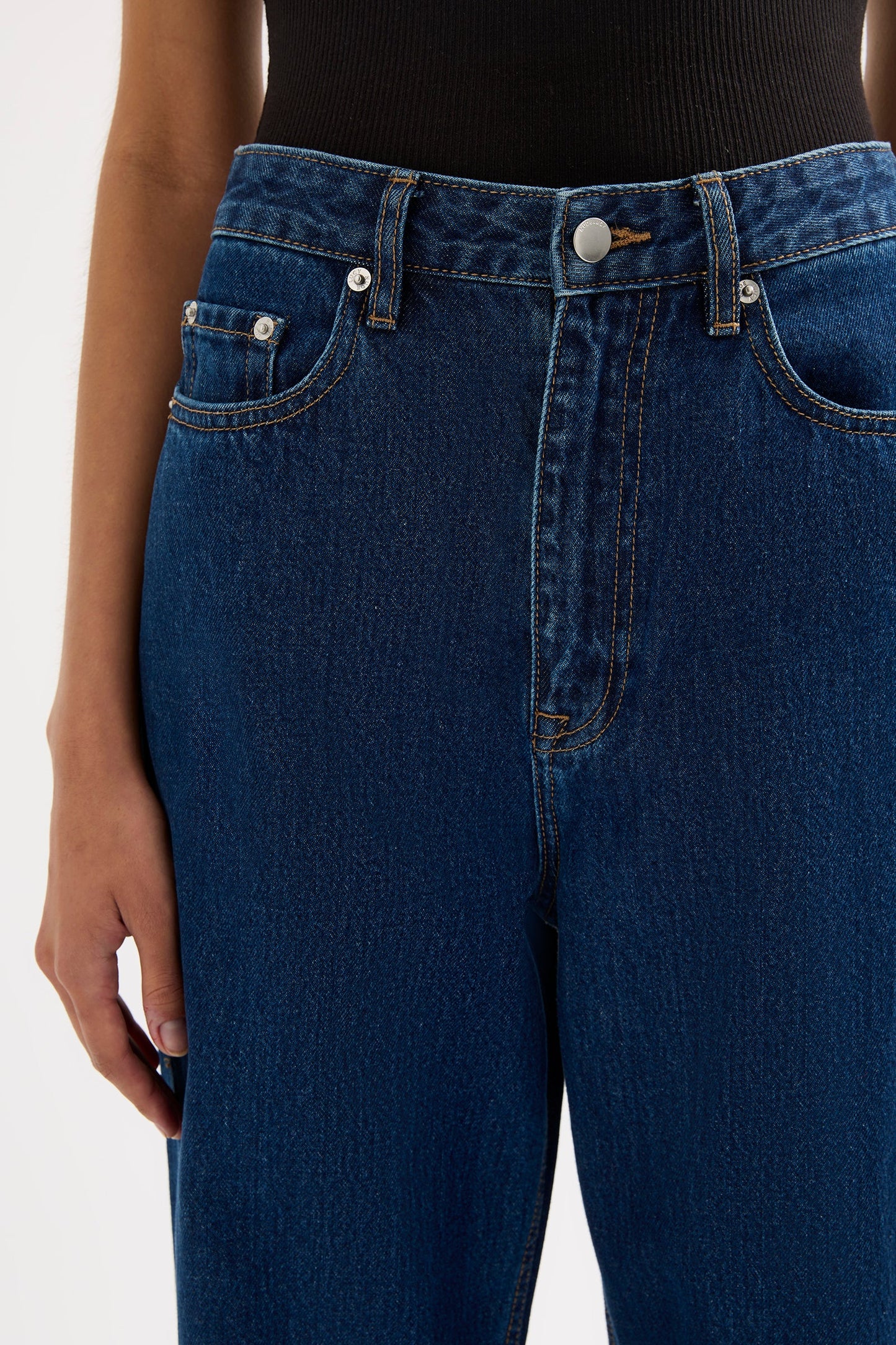Organic Relaxed Leg Jean