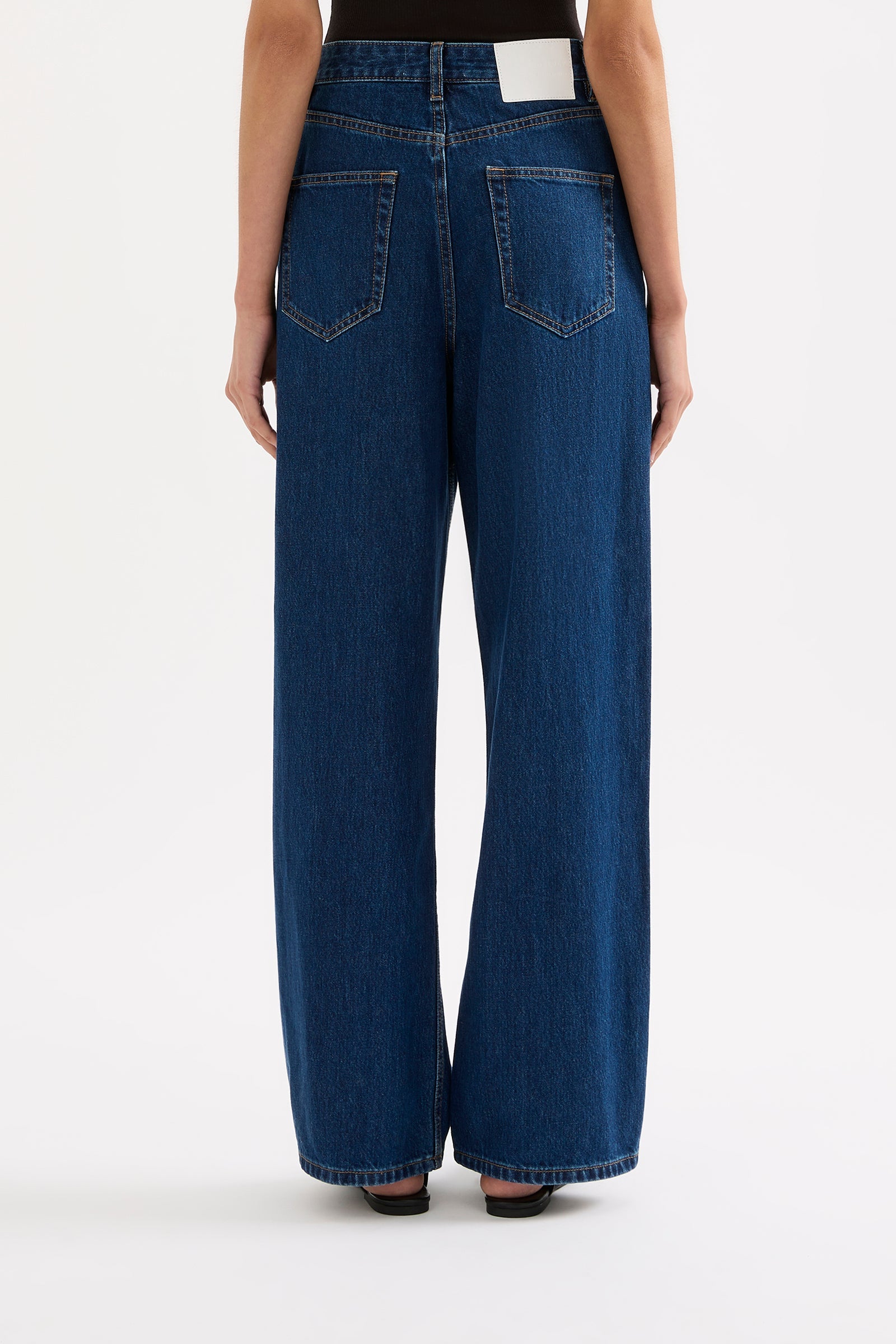 Organic Relaxed Leg Jean